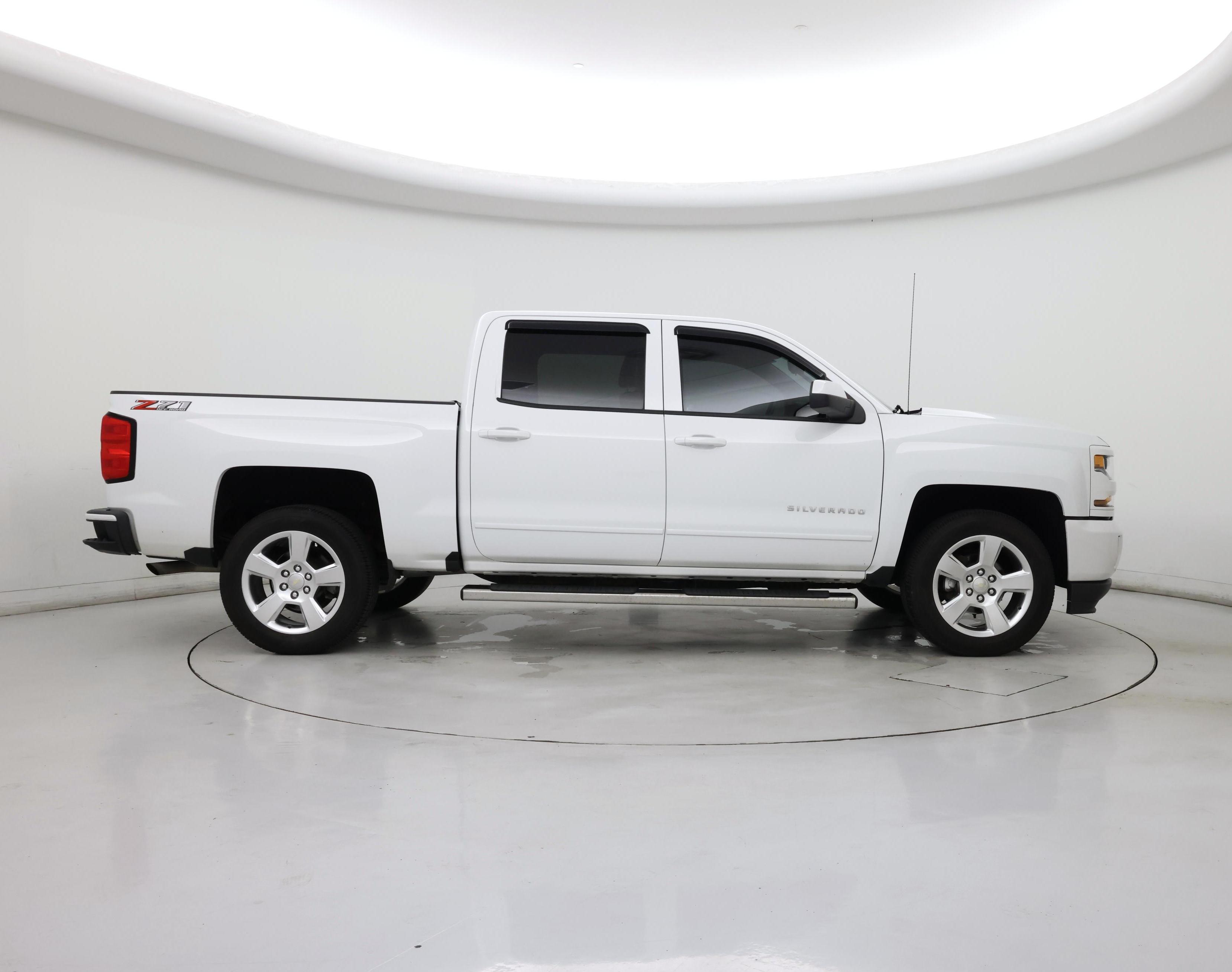 Thumbnail: 2018 Chevrolet Silverado 1500 - 7