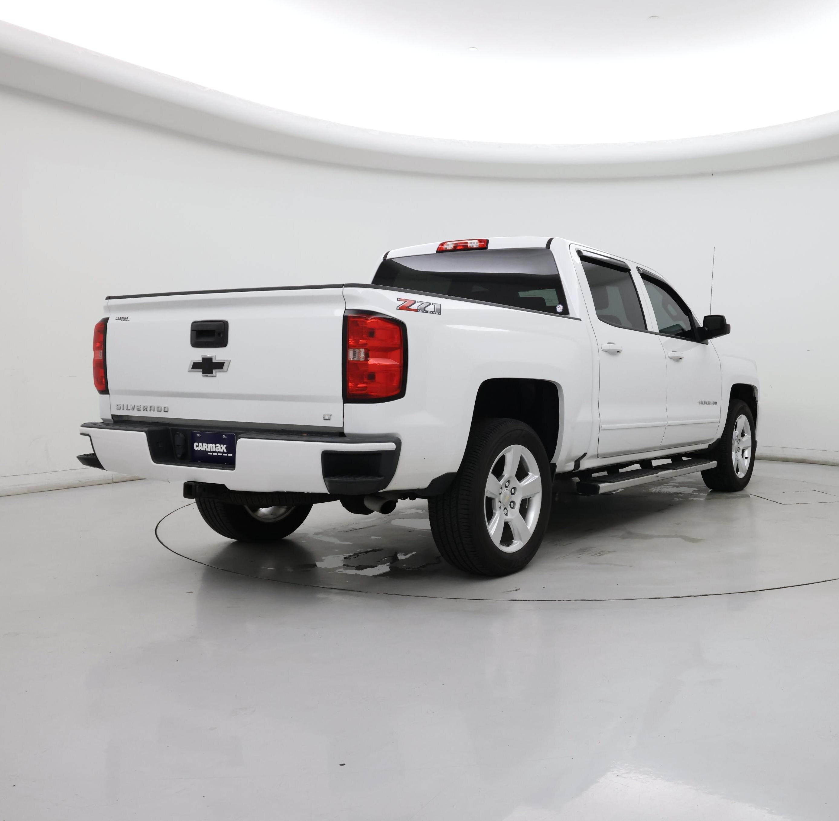 Thumbnail: 2018 Chevrolet Silverado 1500 - 8