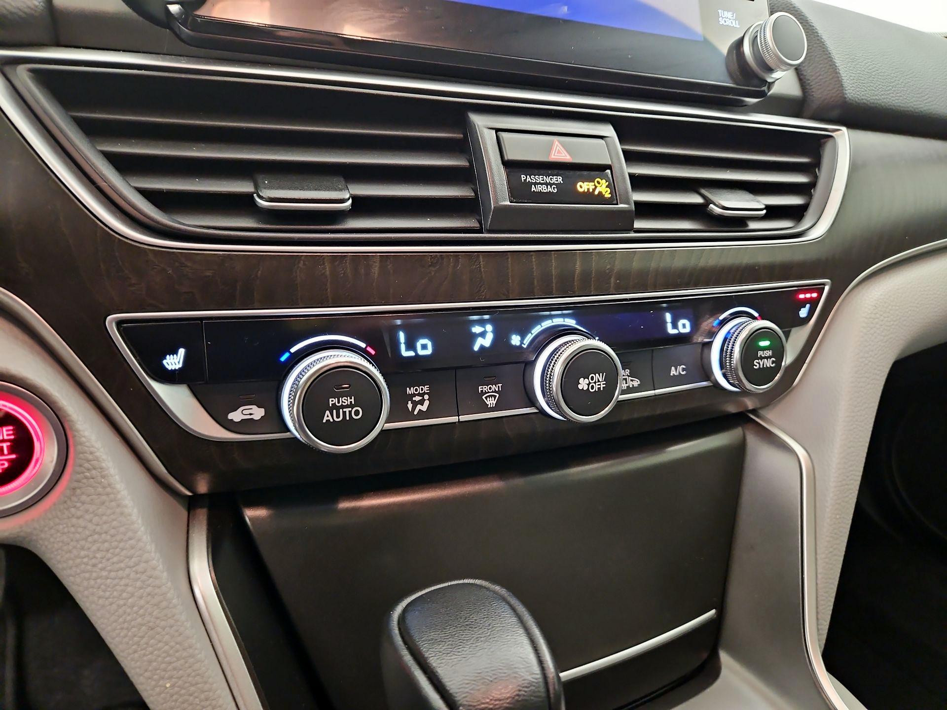Thumbnail: 2020 Honda Accord - 16