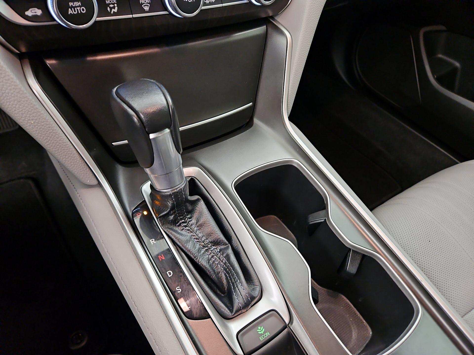 Thumbnail: 2020 Honda Accord - 17