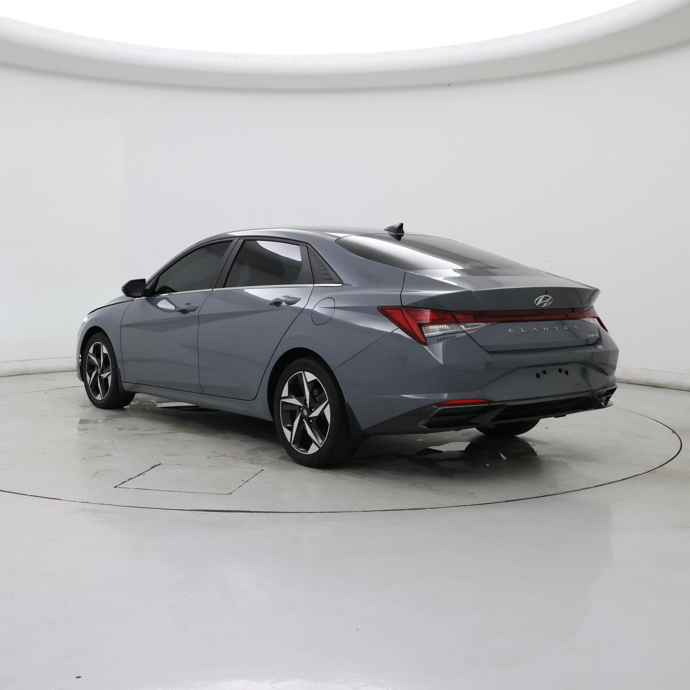 Thumbnail: 2023 Hyundai Elantra - 2