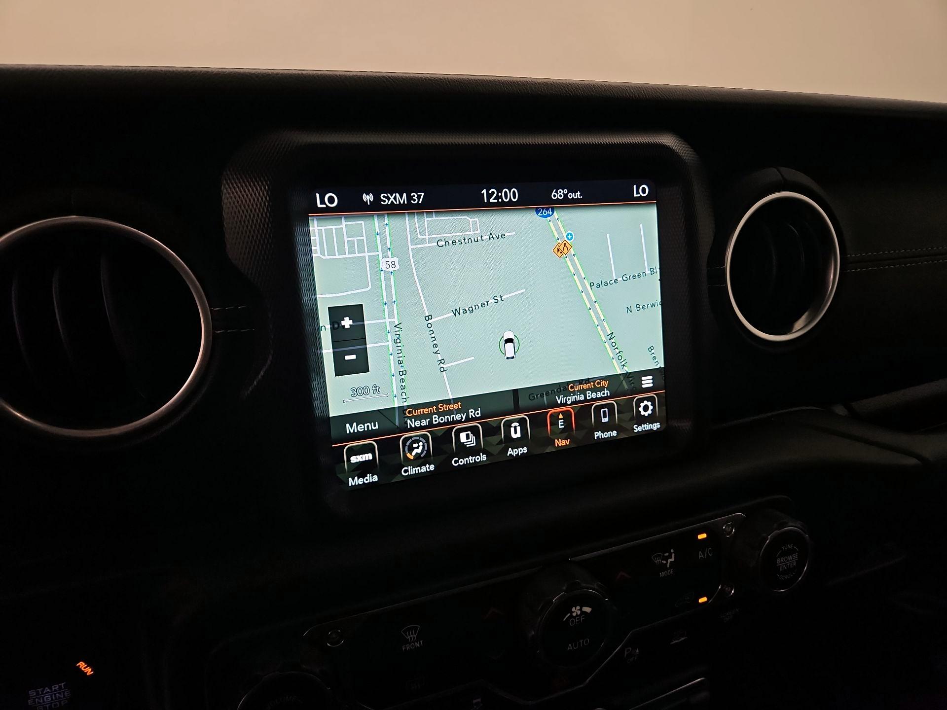 Thumbnail: 2021 Jeep Gladiator - 14