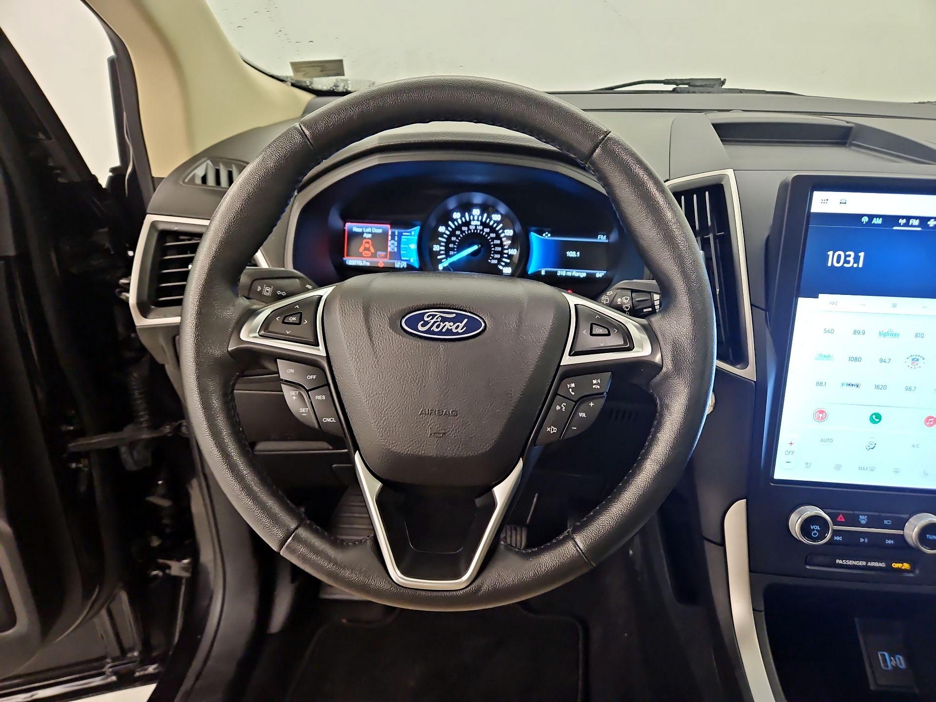 Thumbnail: 2022 Ford Edge - 10