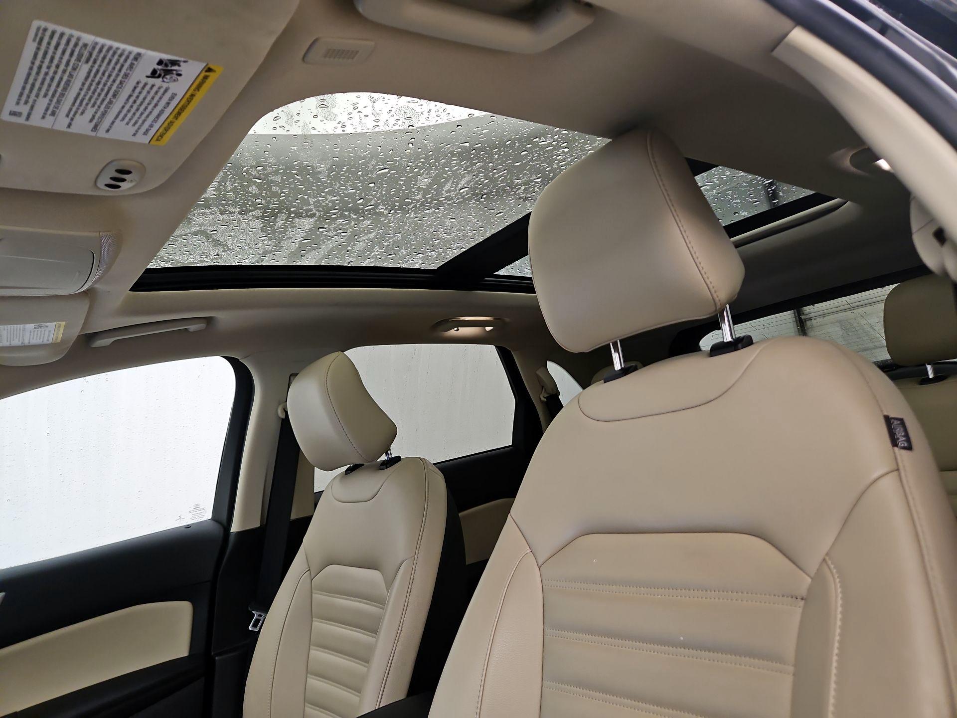 Thumbnail: 2022 Ford Edge - 19