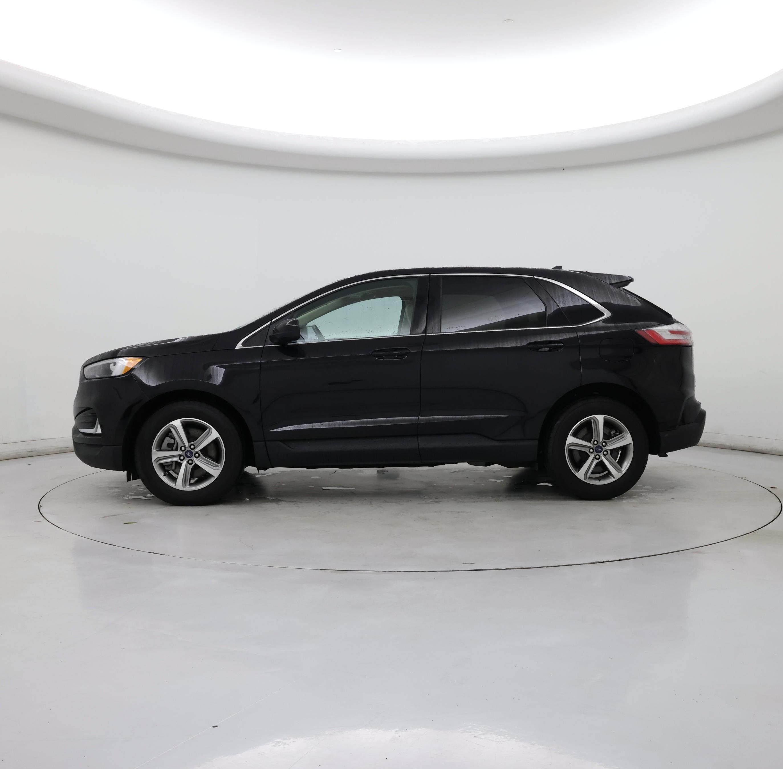Thumbnail: 2022 Ford Edge - 3