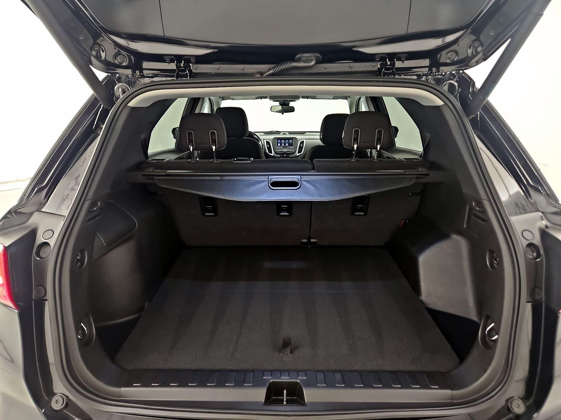 Thumbnail: 2020 Chevrolet Equinox - 20