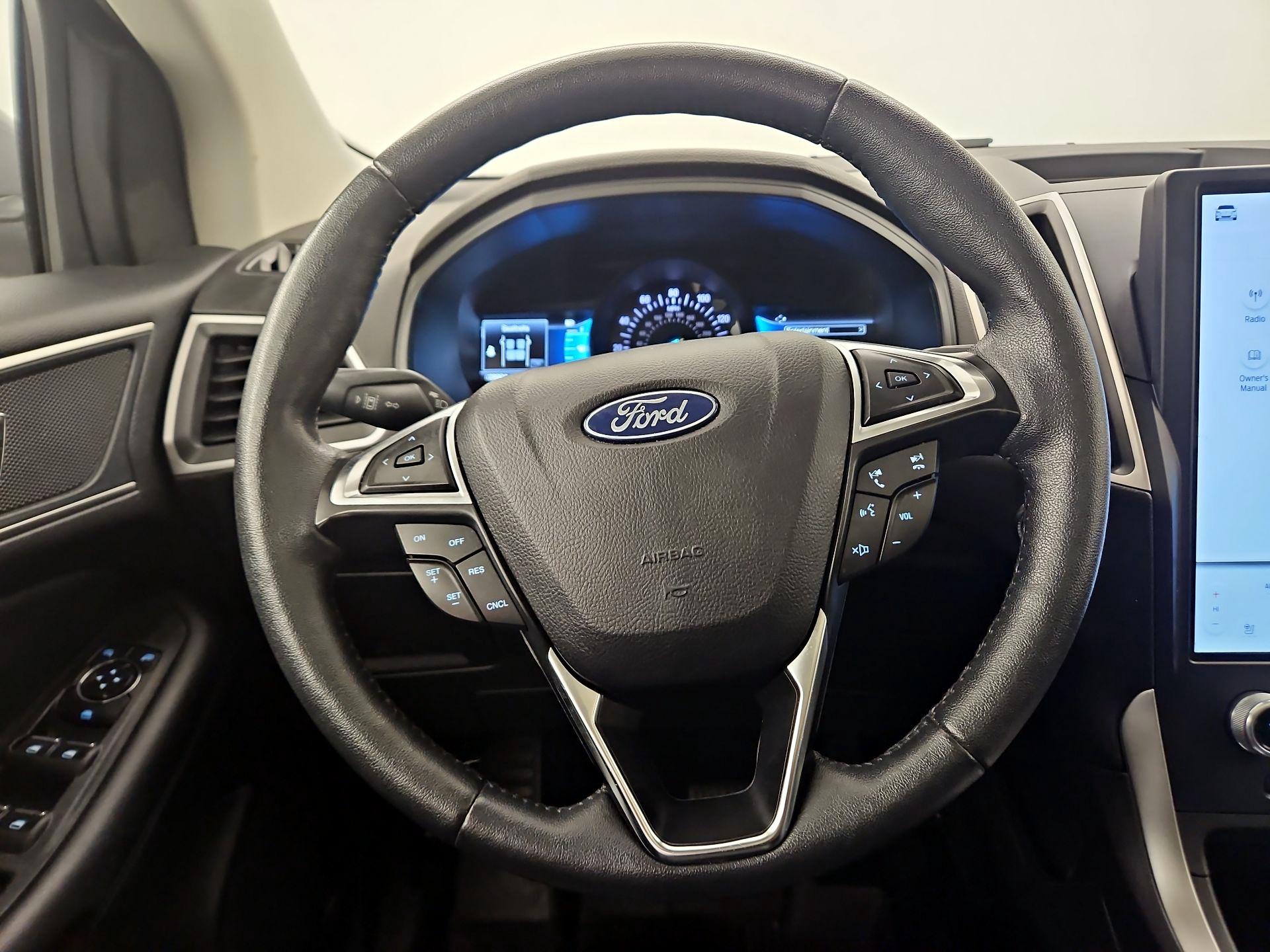 Thumbnail: 2022 Ford Edge - 10