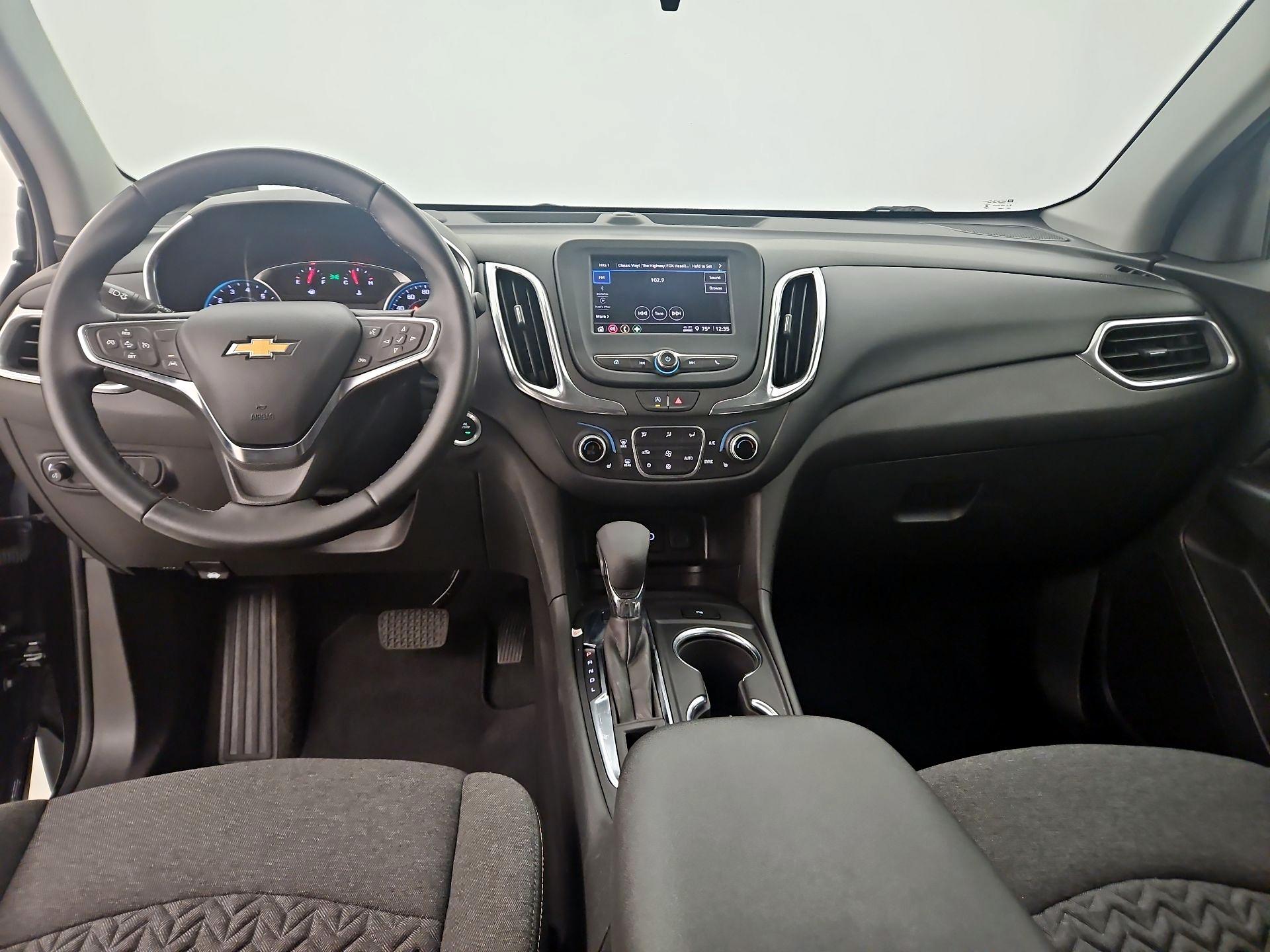 Thumbnail: 2023 Chevrolet Equinox - 9