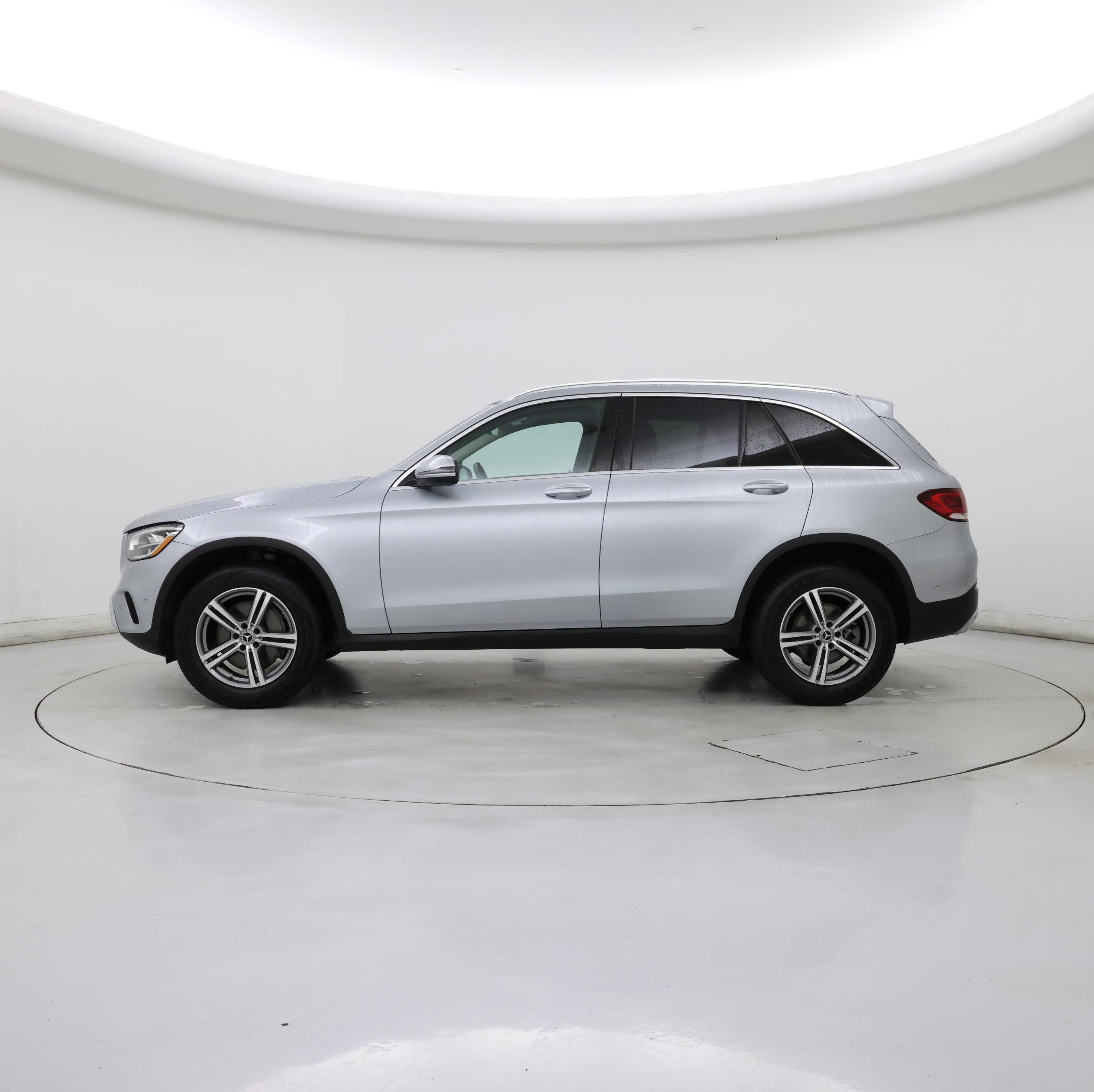 Thumbnail: 2022 Mercedes-Benz GLC - 3