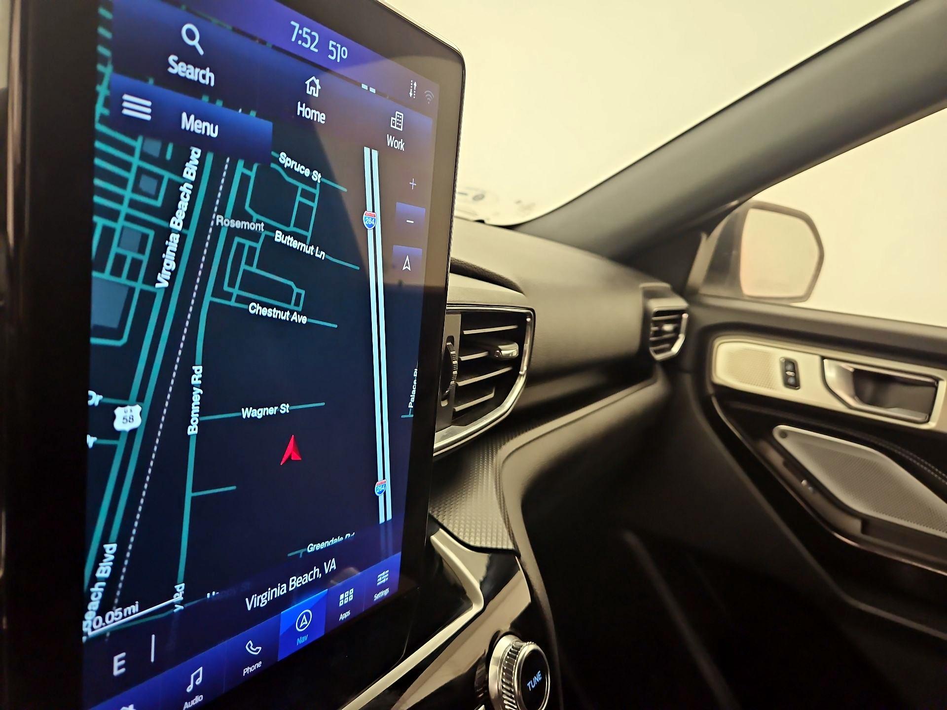 Thumbnail: 2022 Ford Explorer - 14