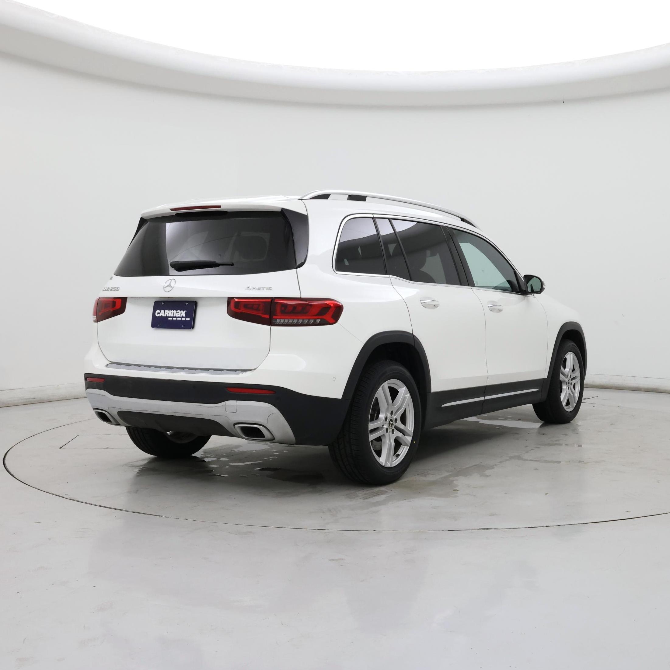 Thumbnail: 2020 Mercedes-Benz GLB - 8