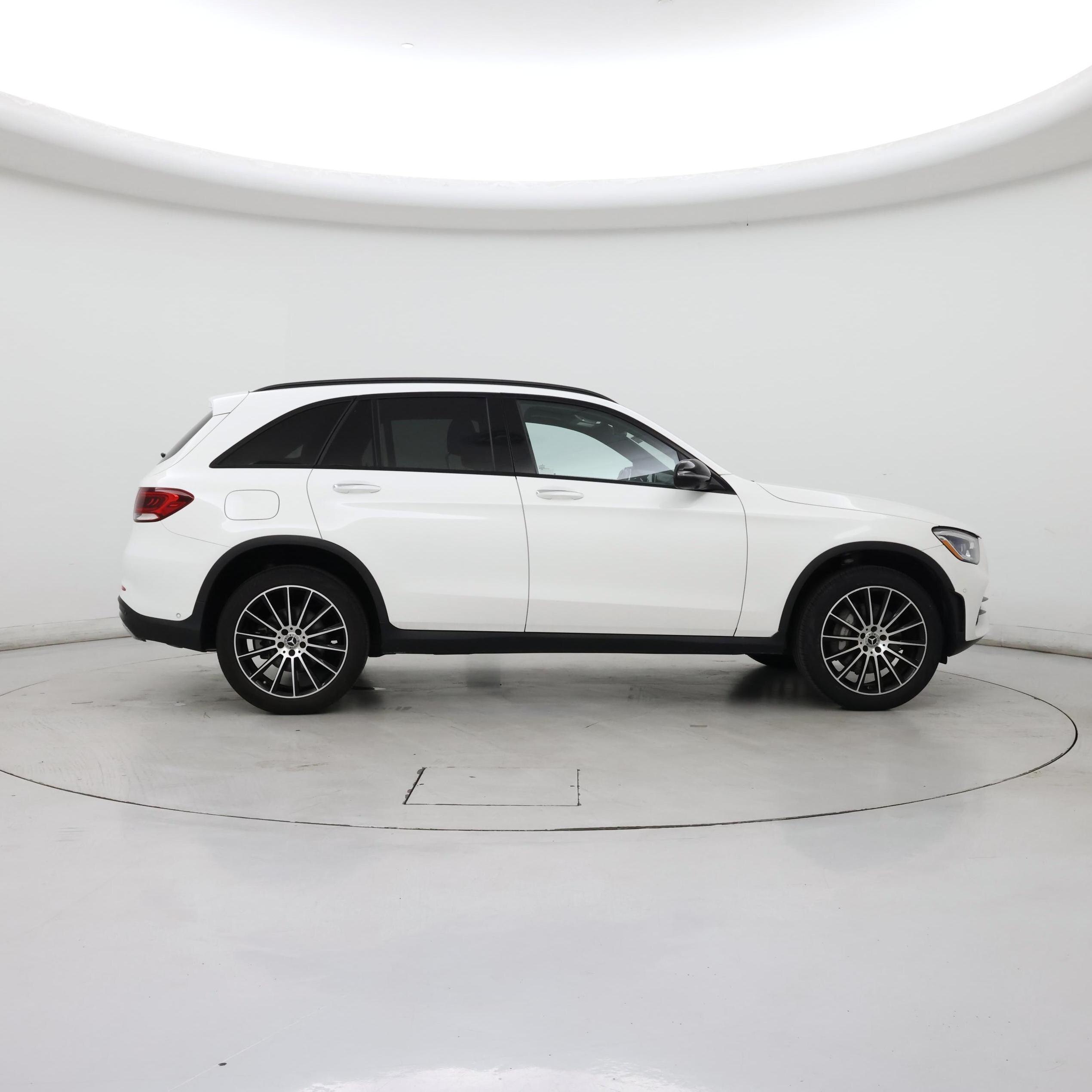 Thumbnail: 2022 Mercedes-Benz GLC - 7