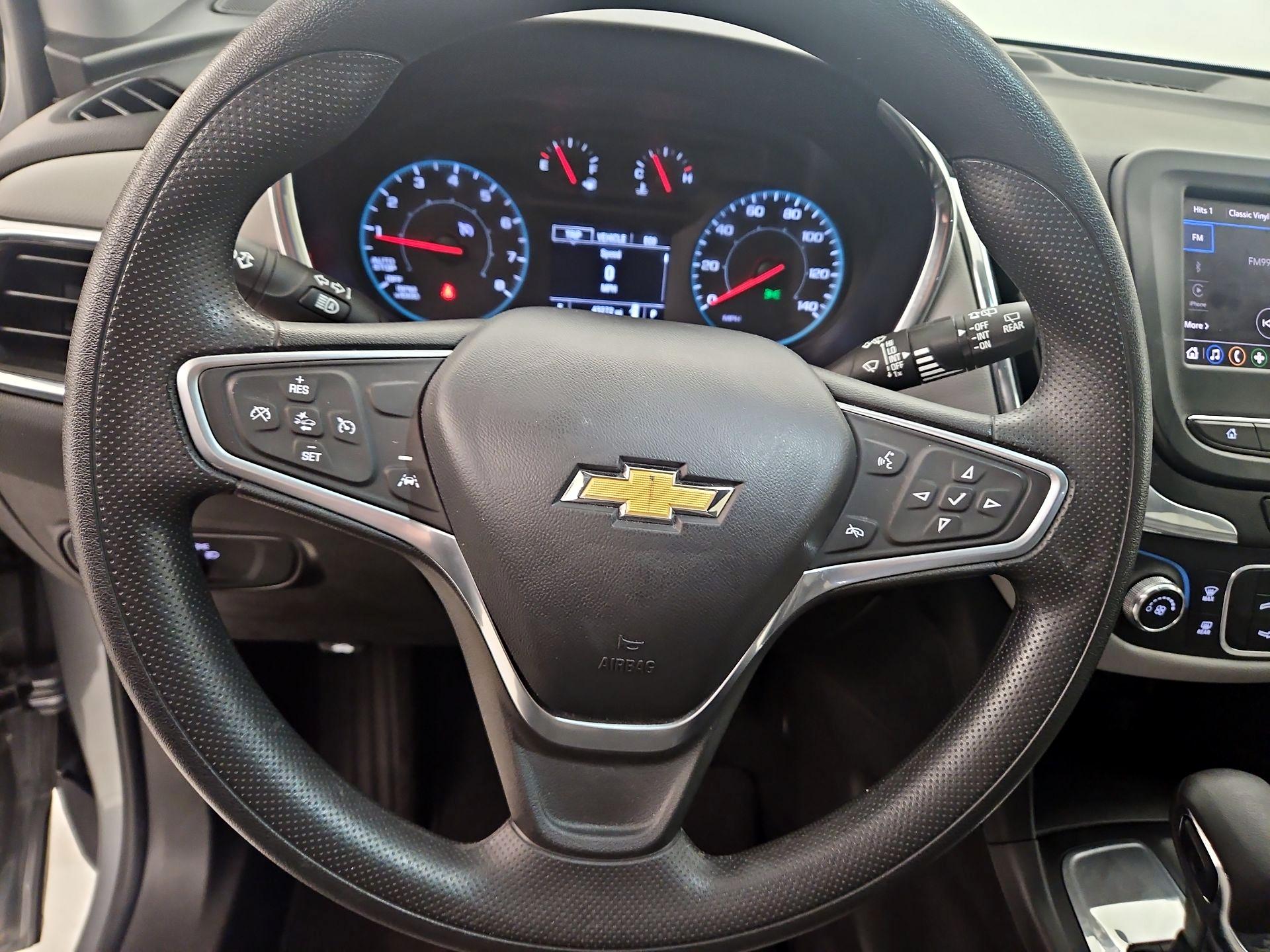 Thumbnail: 2023 Chevrolet Equinox - 10