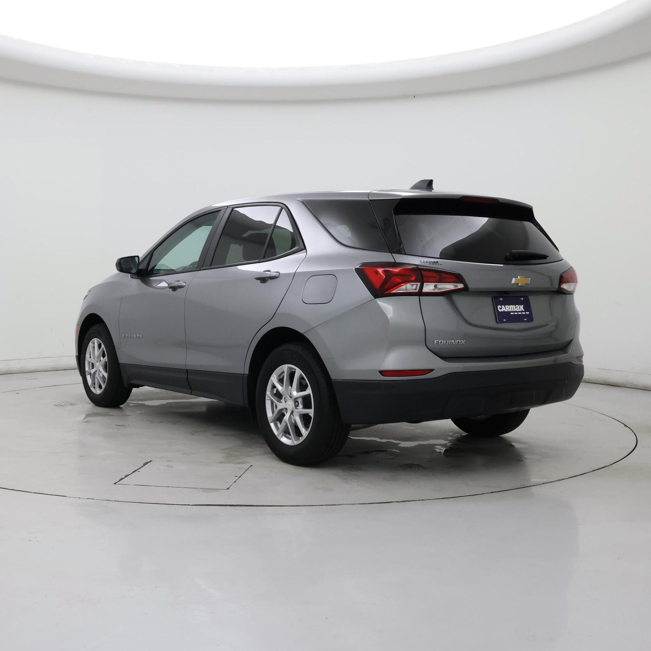 Thumbnail: 2023 Chevrolet Equinox - 2
