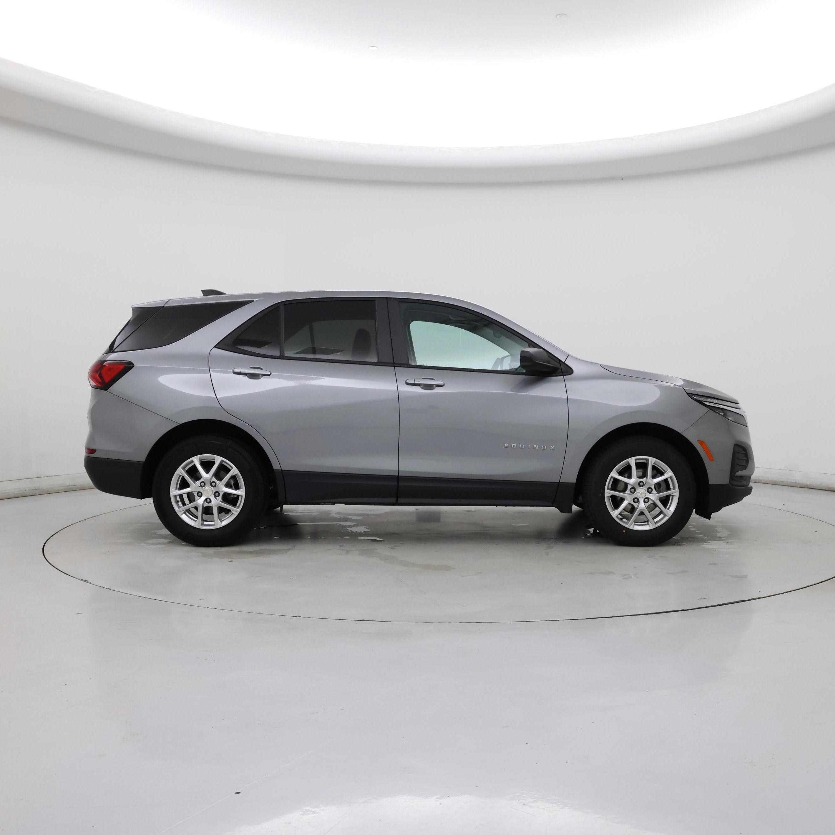 Thumbnail: 2023 Chevrolet Equinox - 7