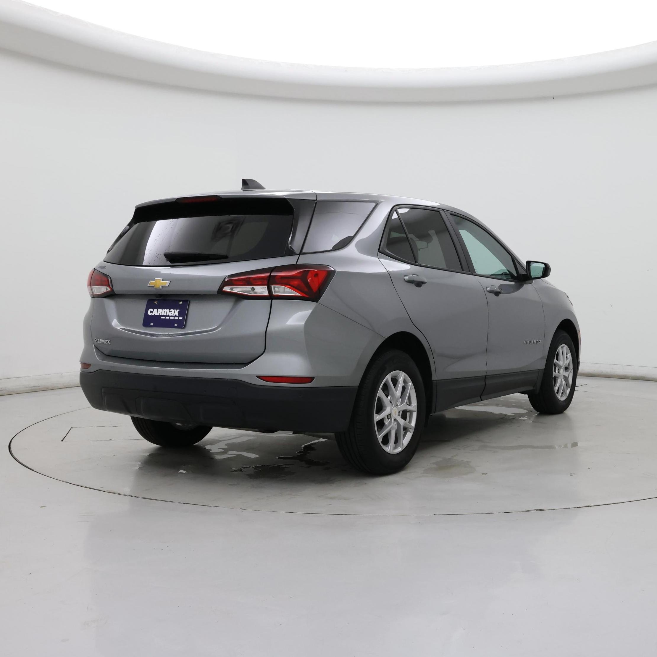 Thumbnail: 2023 Chevrolet Equinox - 8