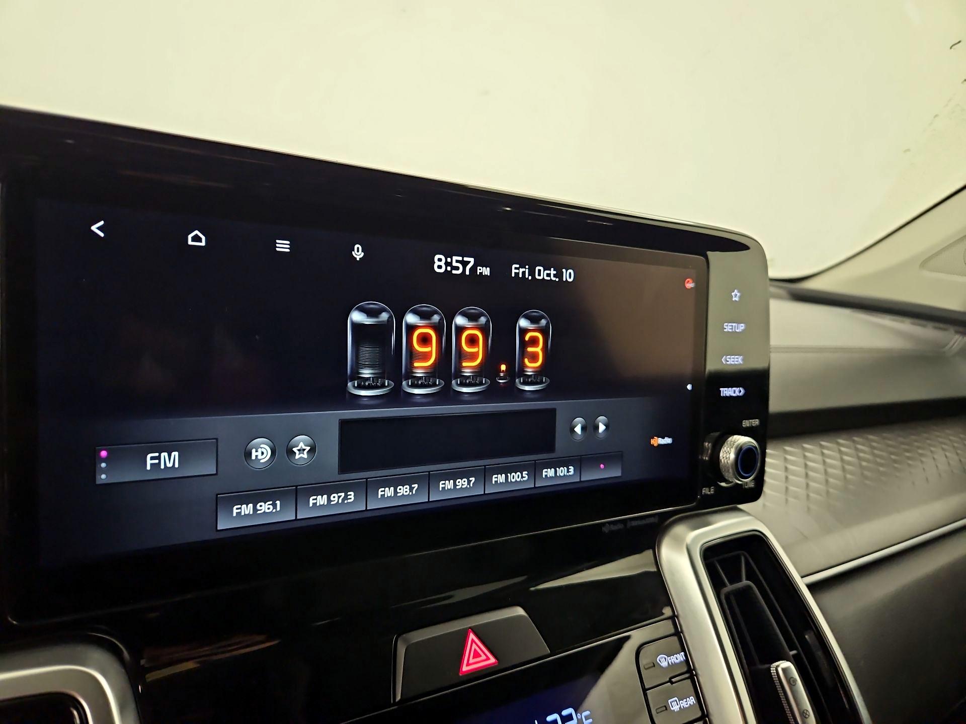 Thumbnail: 2021 Kia Sorento - 16