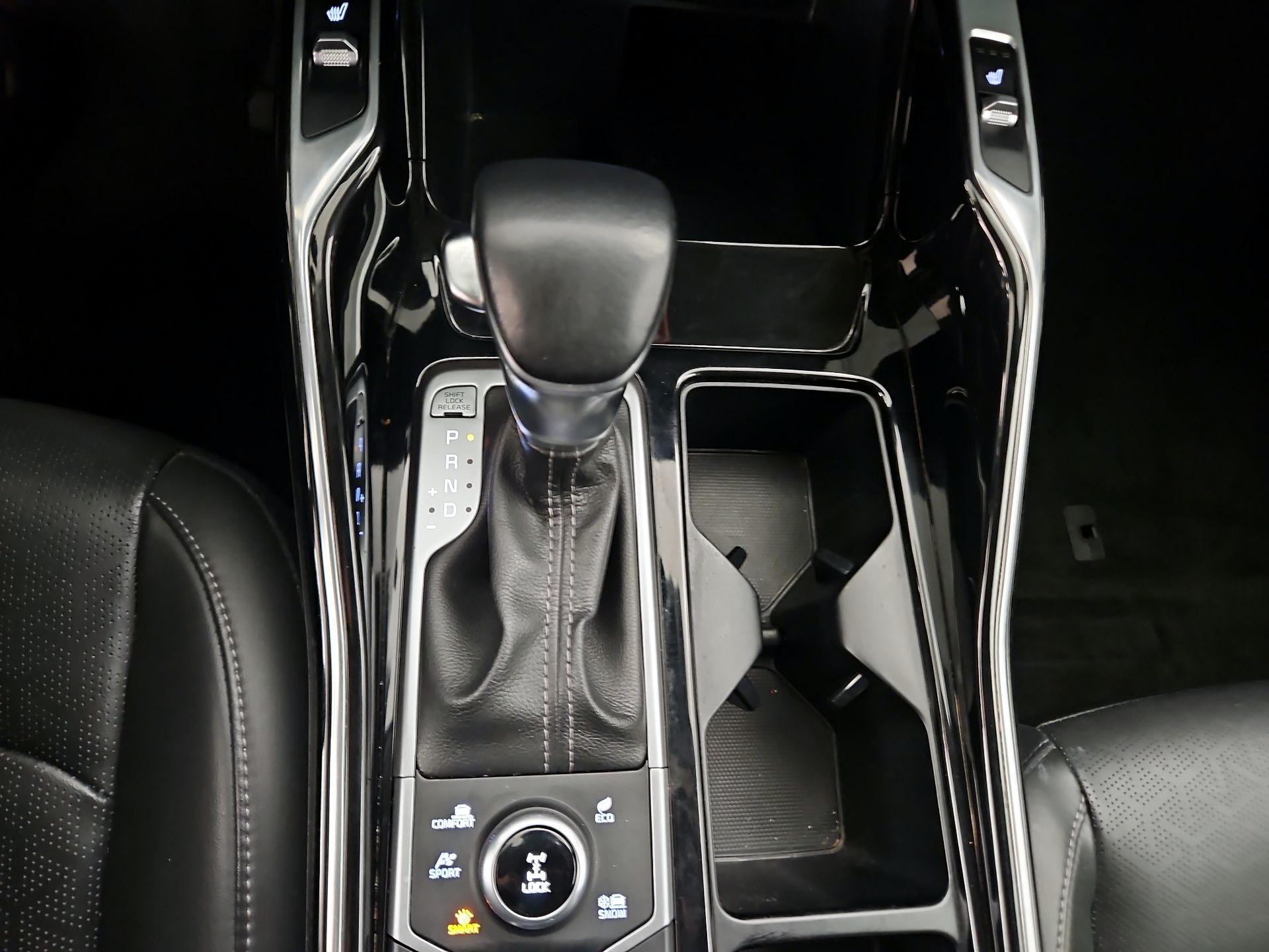 Thumbnail: 2021 Kia Sorento - 18