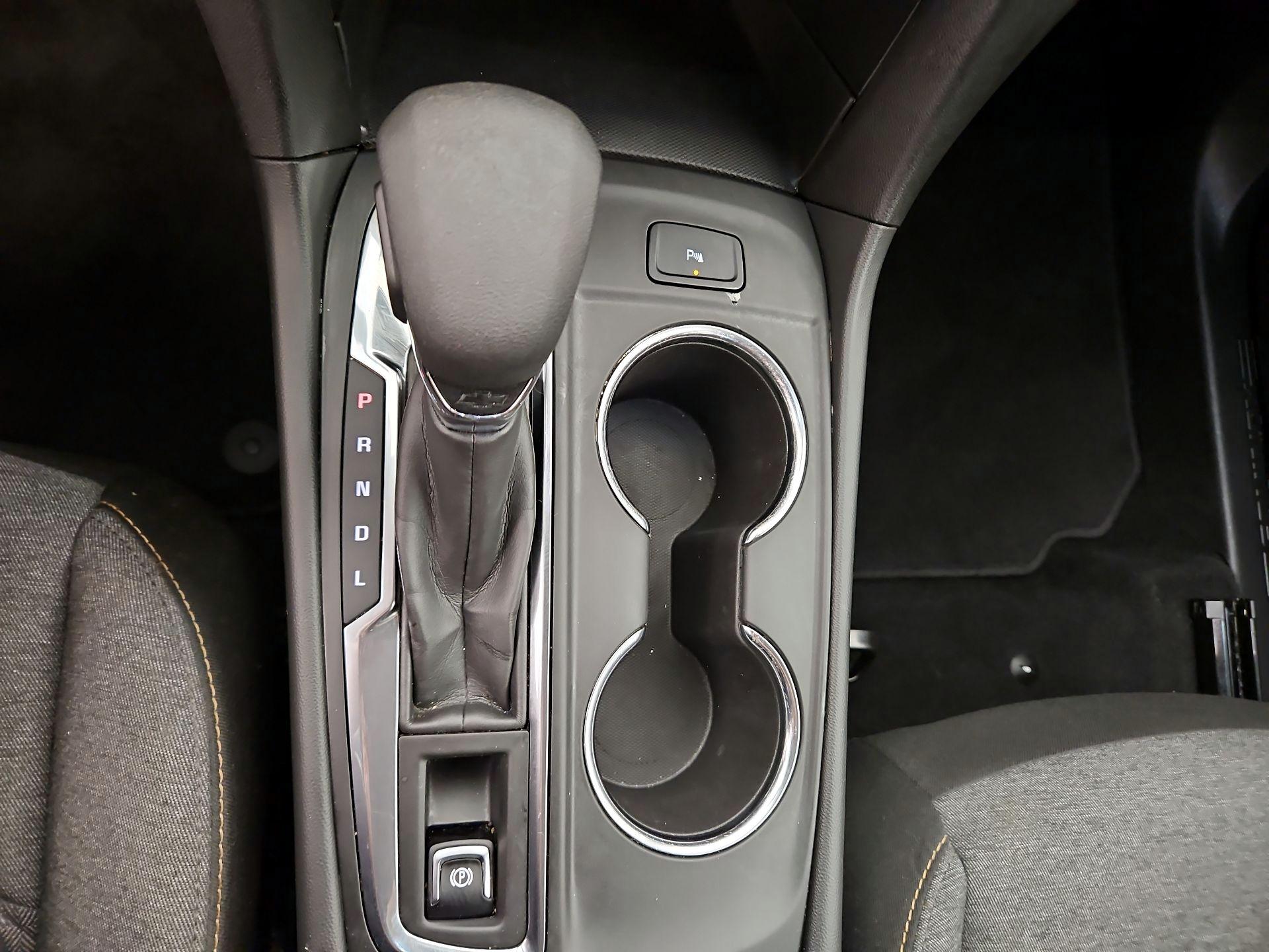 Thumbnail: 2023 Chevrolet Equinox - 17