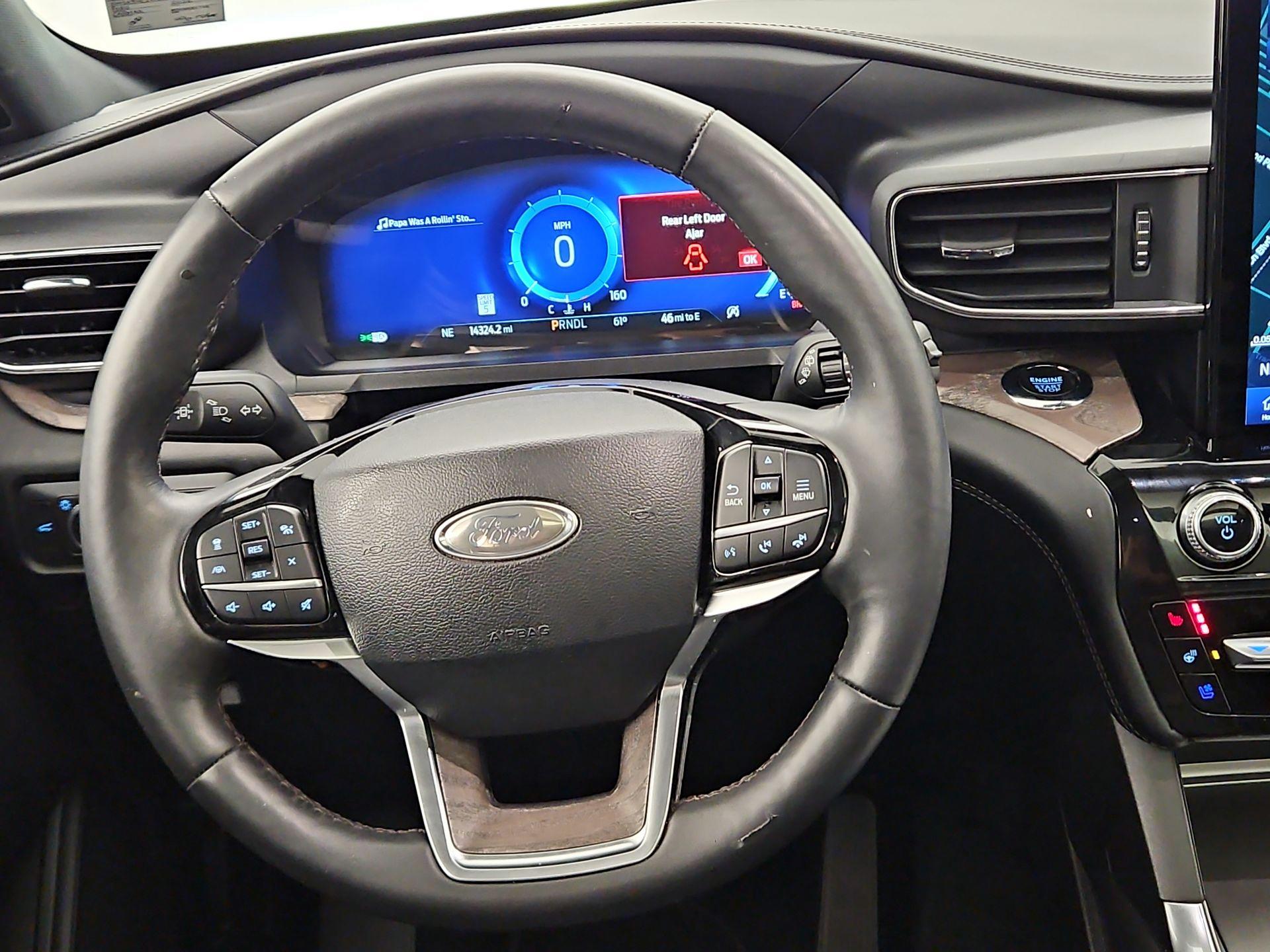 Thumbnail: 2022 Ford Explorer - 10