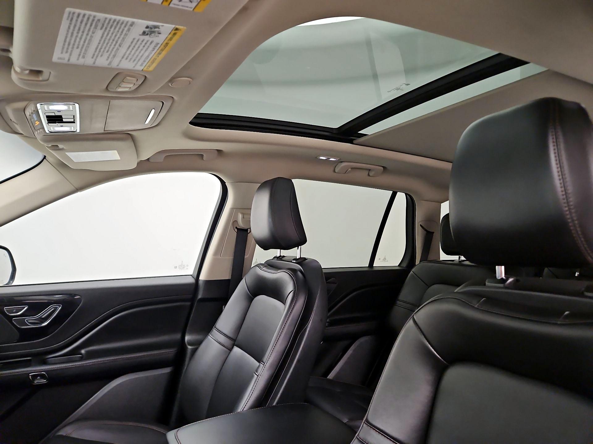 Thumbnail: 2023 Lincoln Aviator - 20