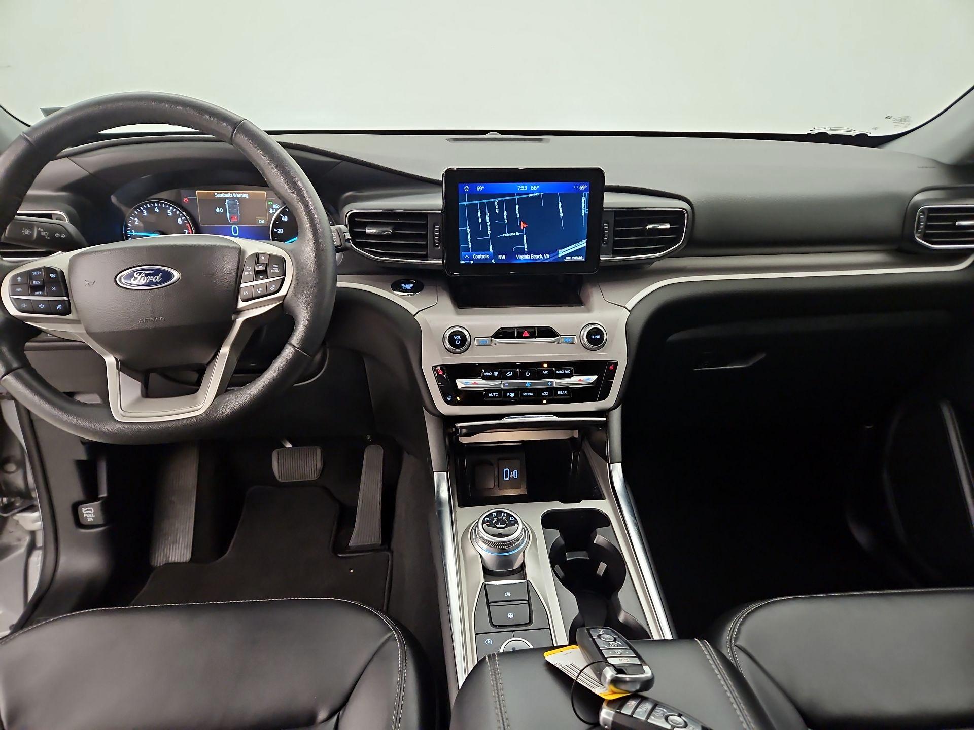 Thumbnail: 2023 Ford Explorer - 9