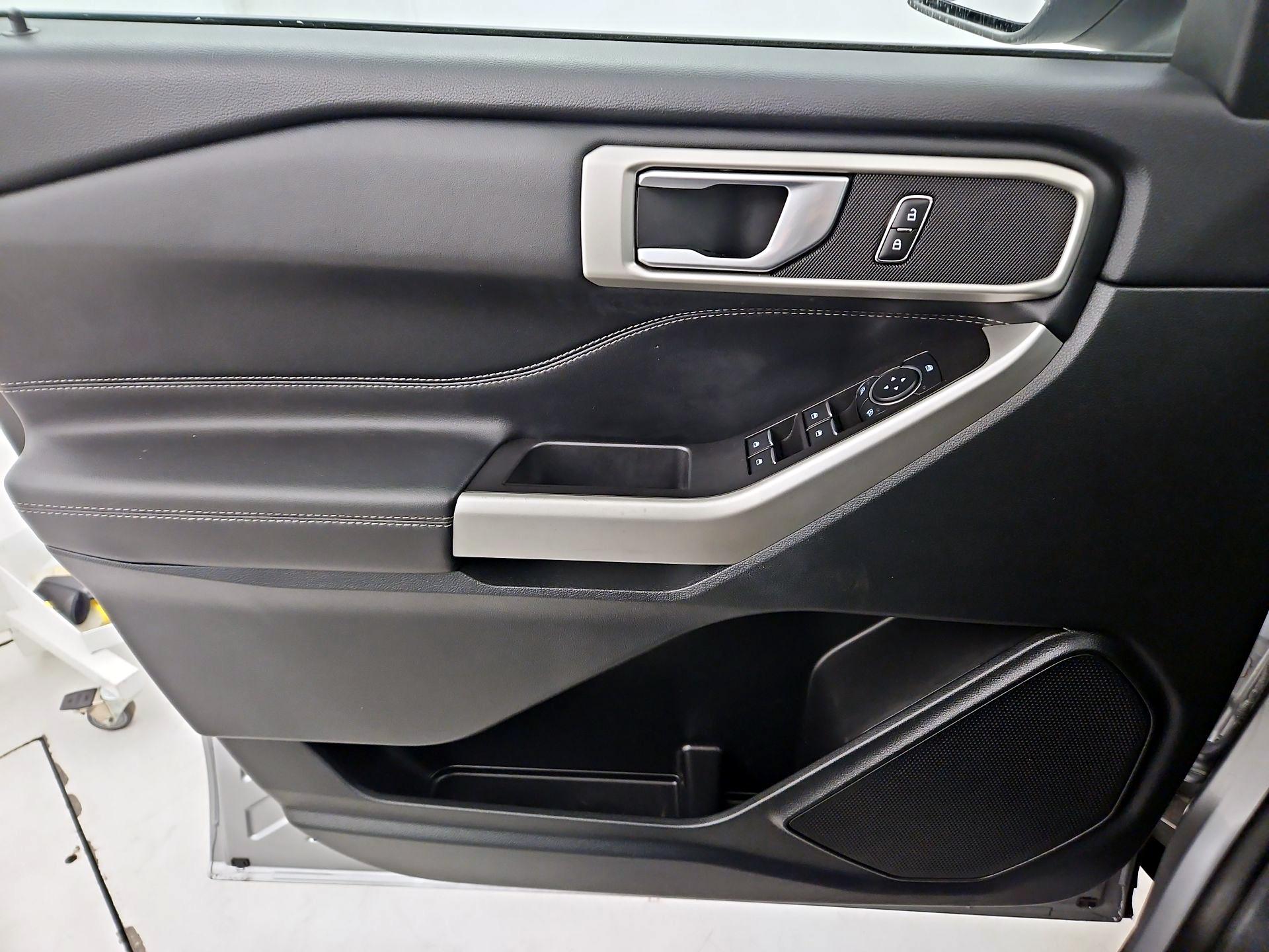 Thumbnail: 2023 Ford Explorer - 12