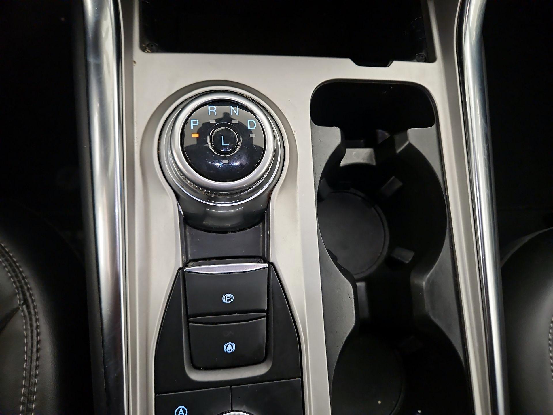 Thumbnail: 2023 Ford Explorer - 18