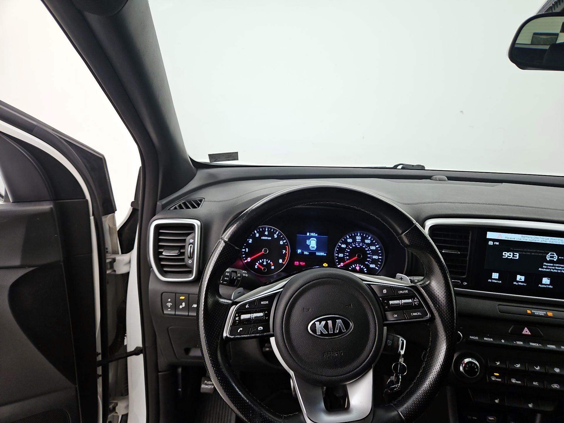 Thumbnail: 2020 Kia Sportage - 10