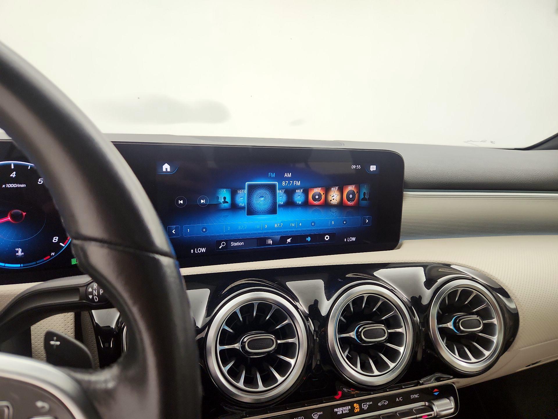 Thumbnail: 2022 Mercedes-Benz A-Class - 14