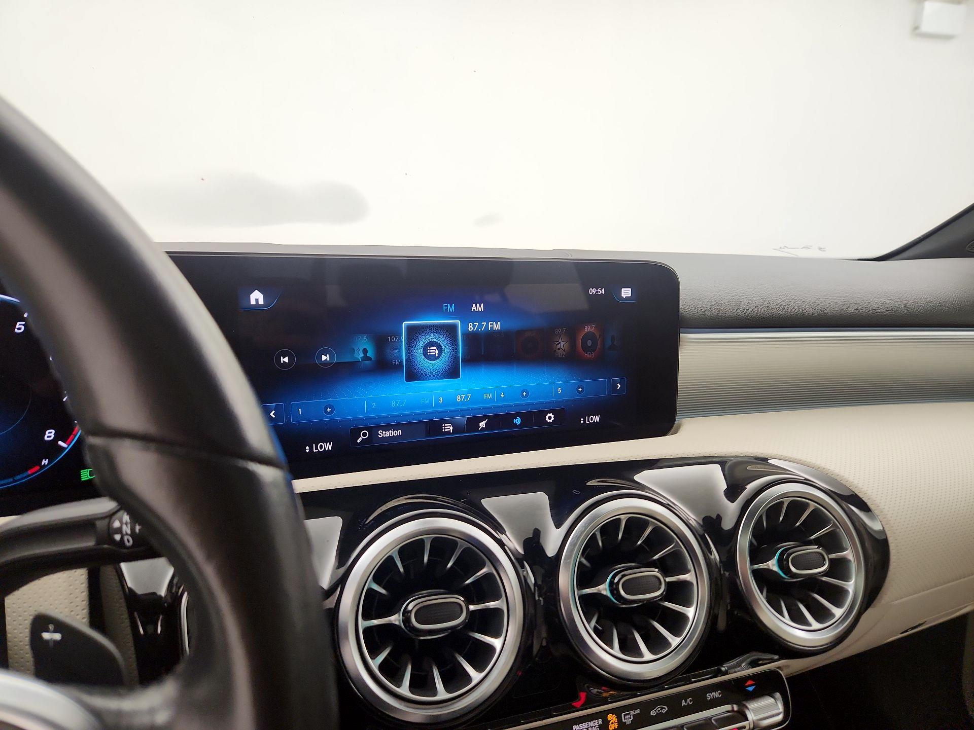 Thumbnail: 2022 Mercedes-Benz A-Class - 16