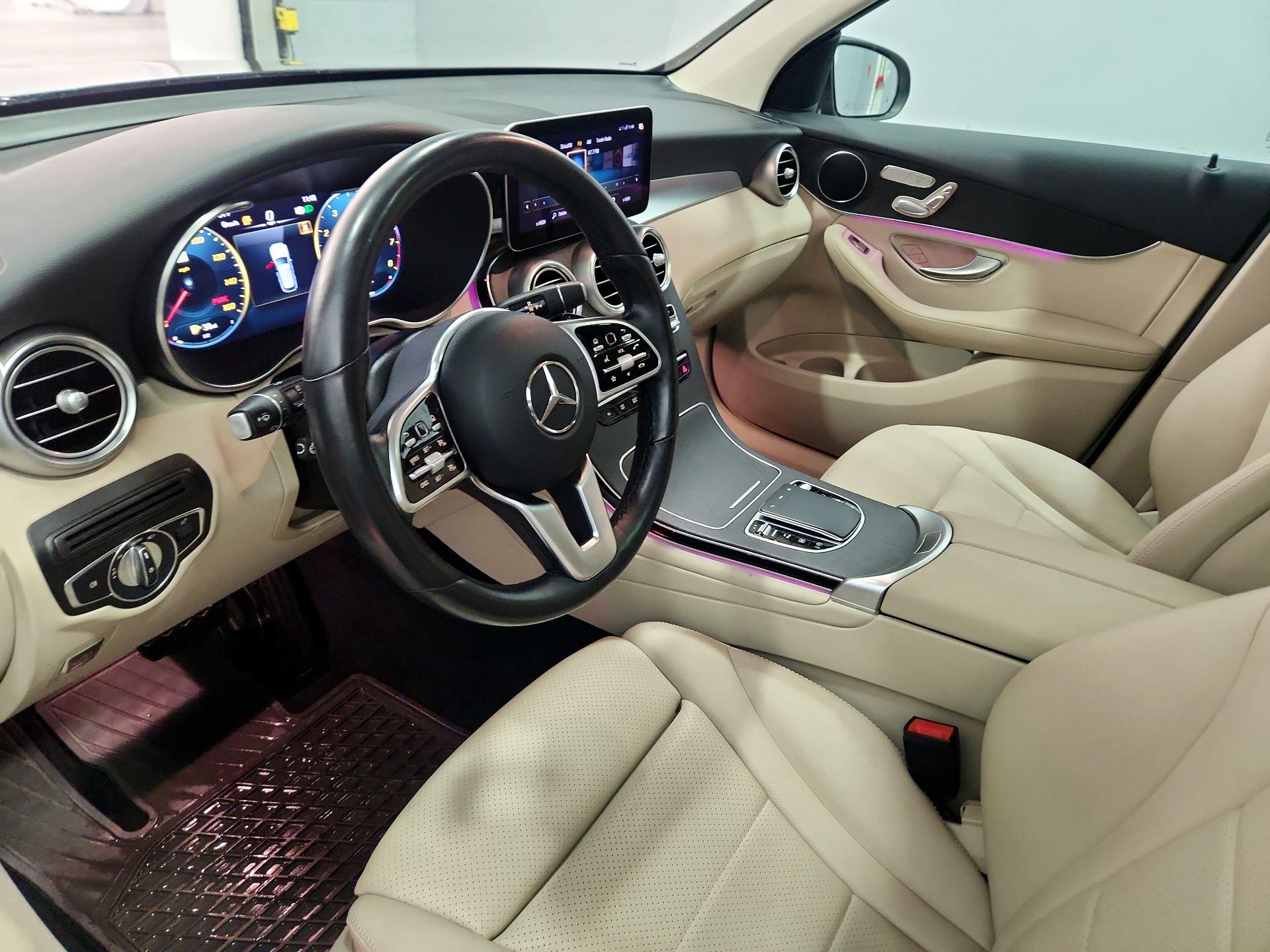 Thumbnail: 2022 Mercedes-Benz GLC - 11