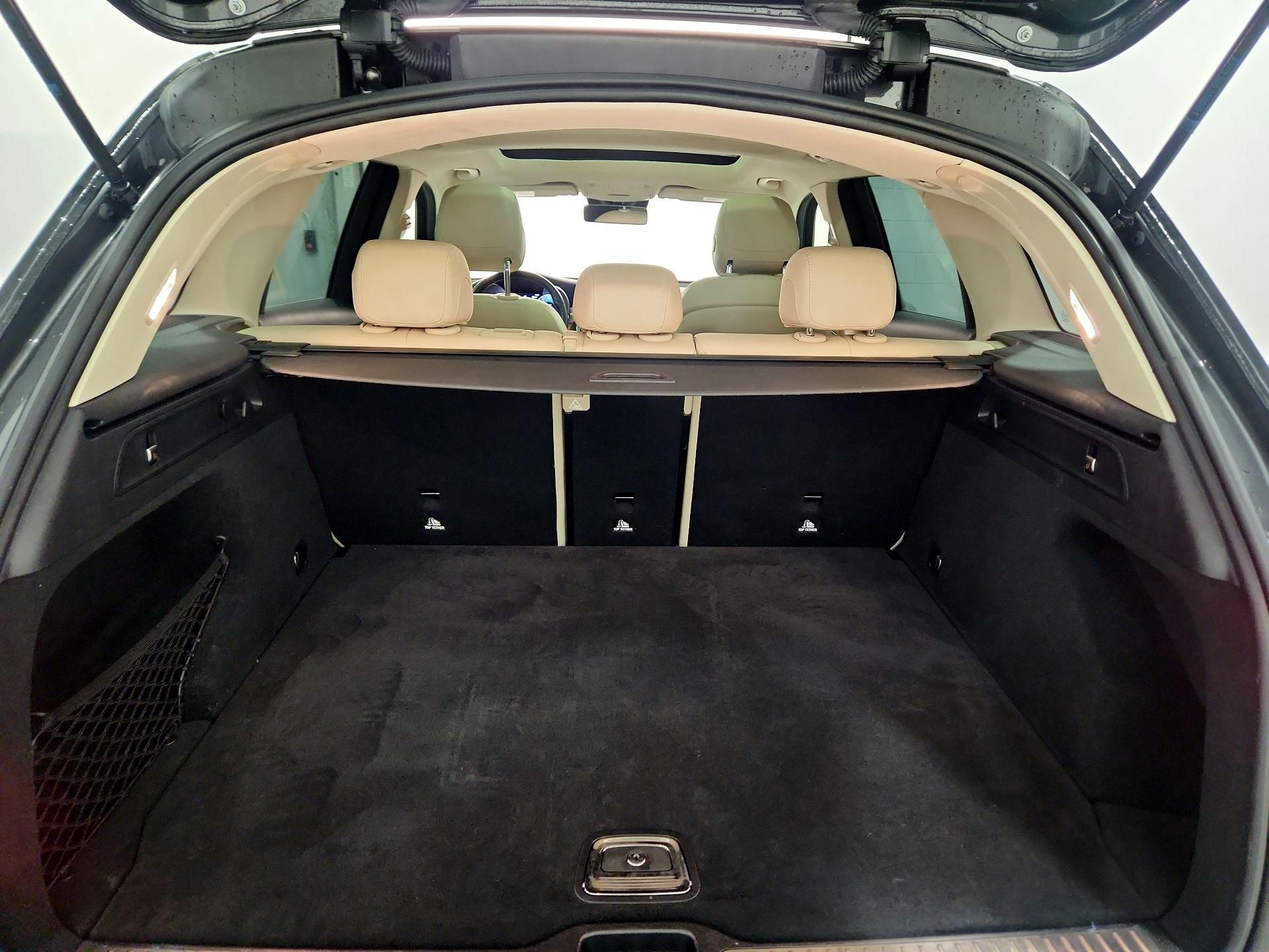 Thumbnail: 2022 Mercedes-Benz GLC - 20