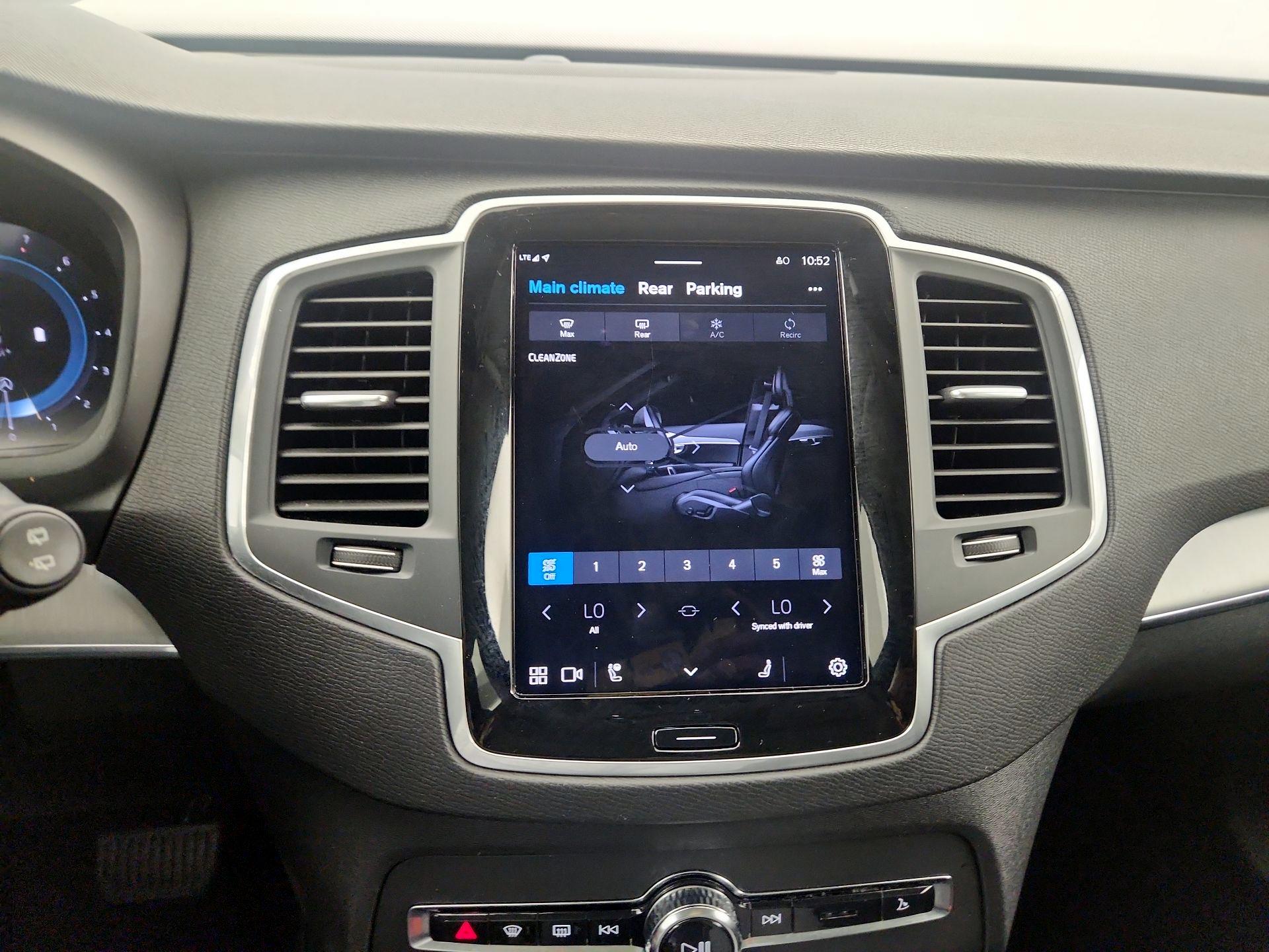 Thumbnail: 2024 Volvo XC90 - 16