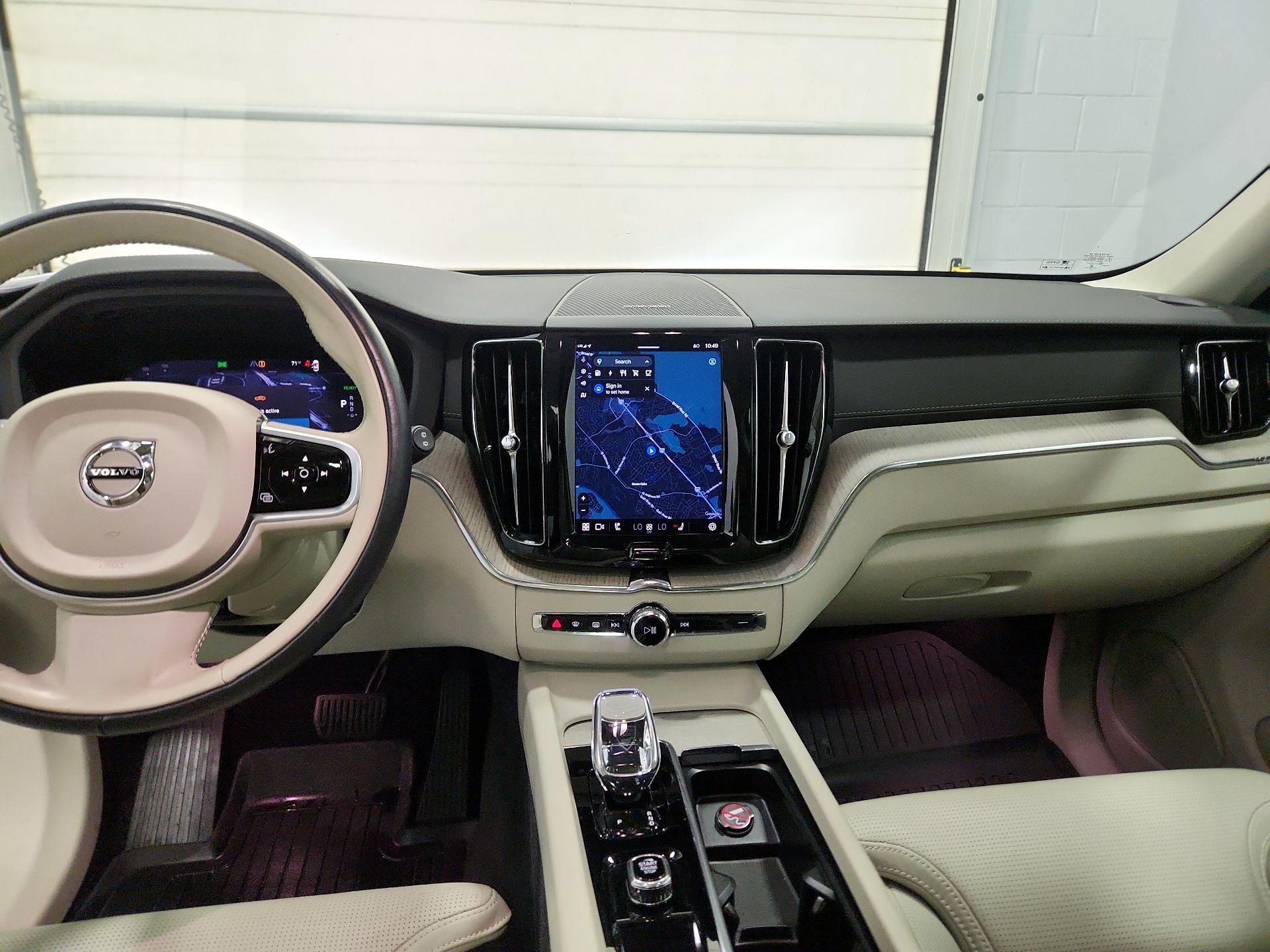 Thumbnail: 2023 Volvo XC60 - 9