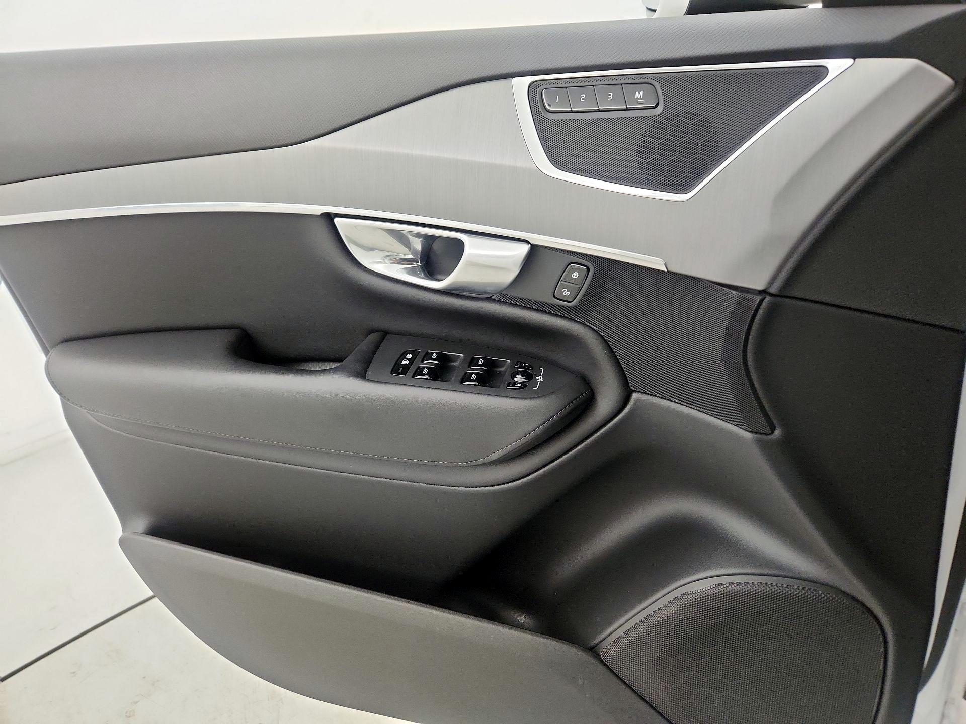Thumbnail: 2024 Volvo XC90 - 12