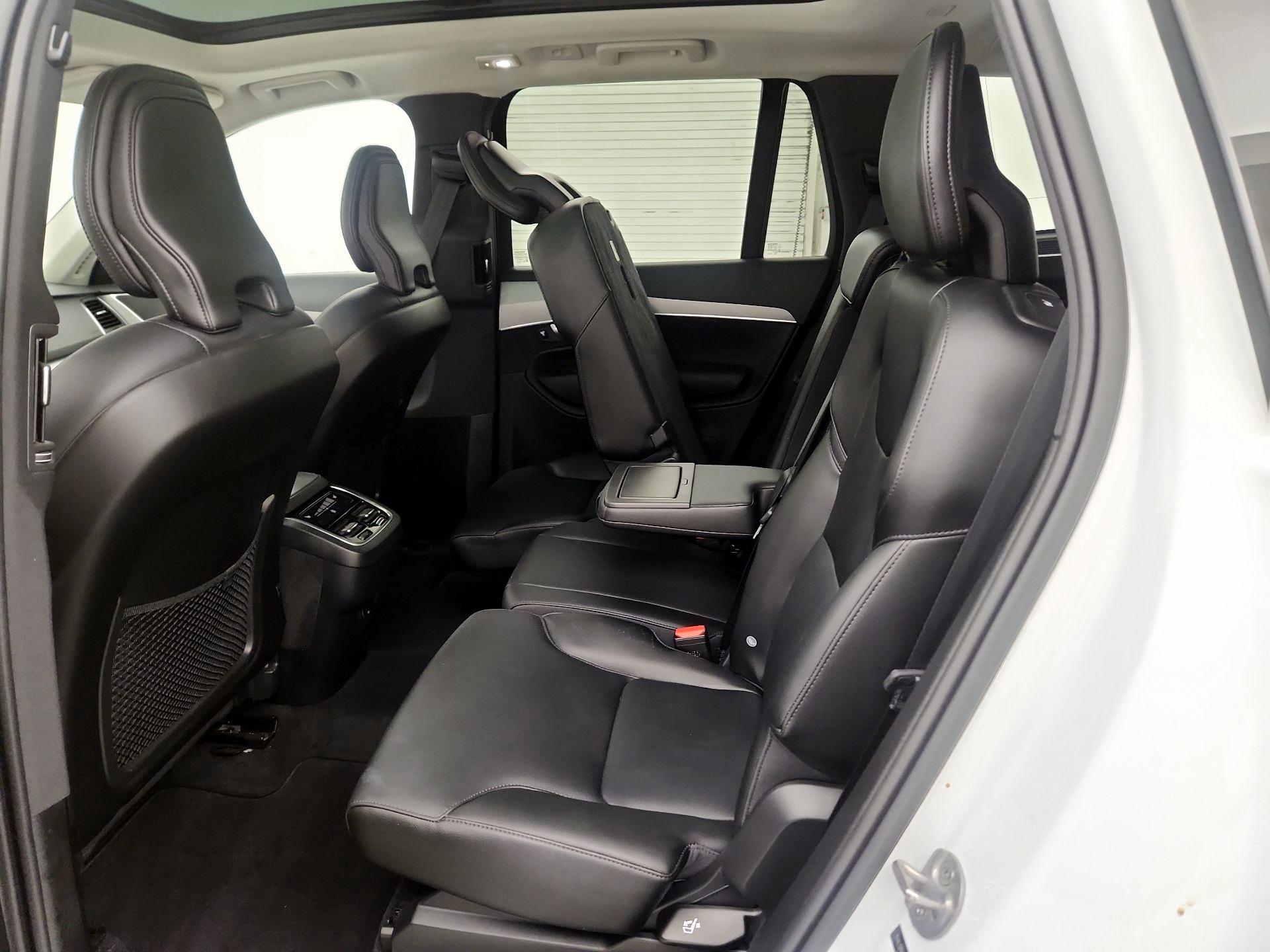 Thumbnail: 2024 Volvo XC90 - 20