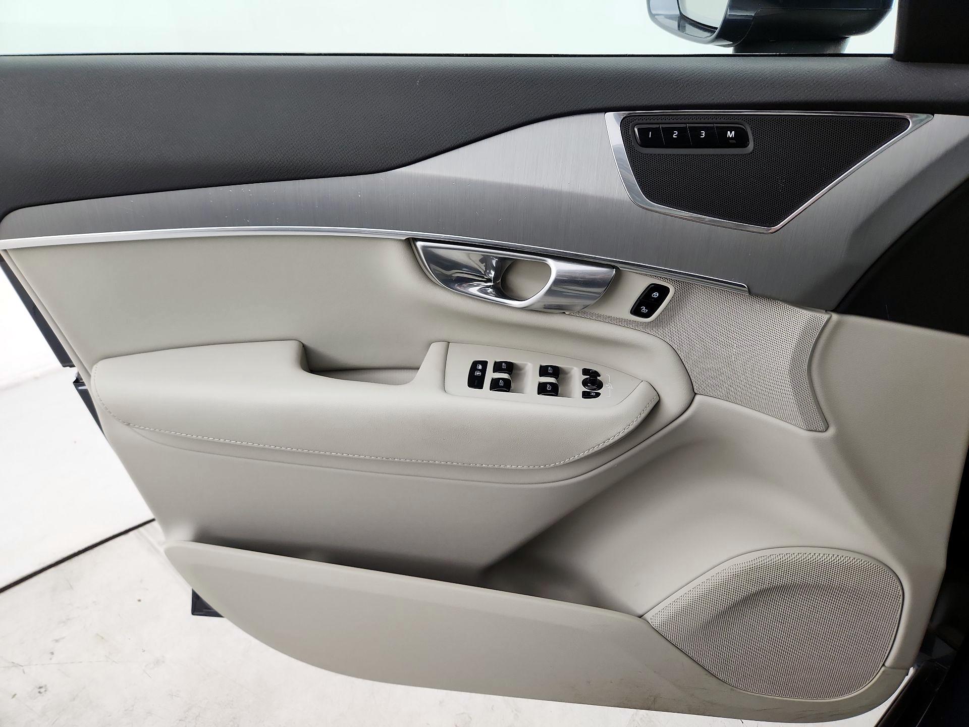 Thumbnail: 2024 Volvo XC90 - 12