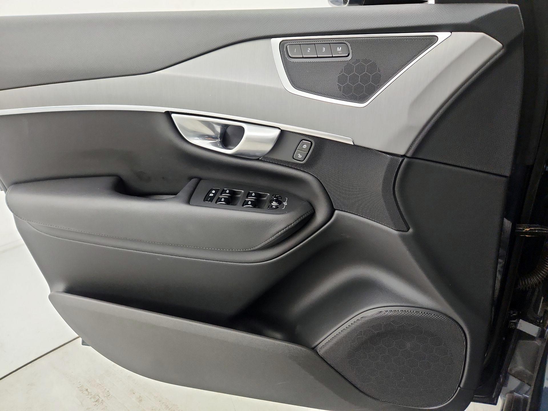 Thumbnail: 2024 Volvo XC90 - 12