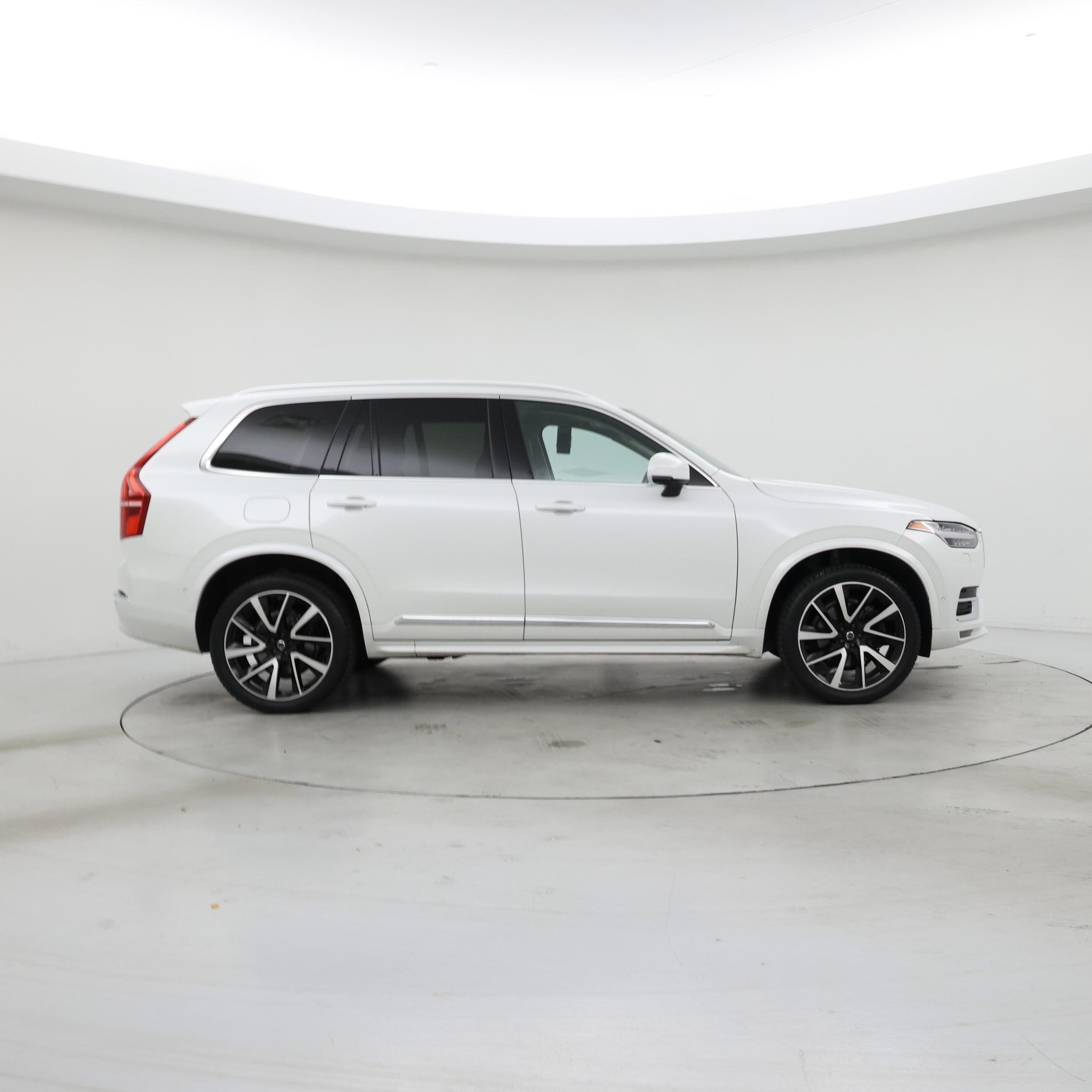 Thumbnail: 2023 Volvo XC90 - 7