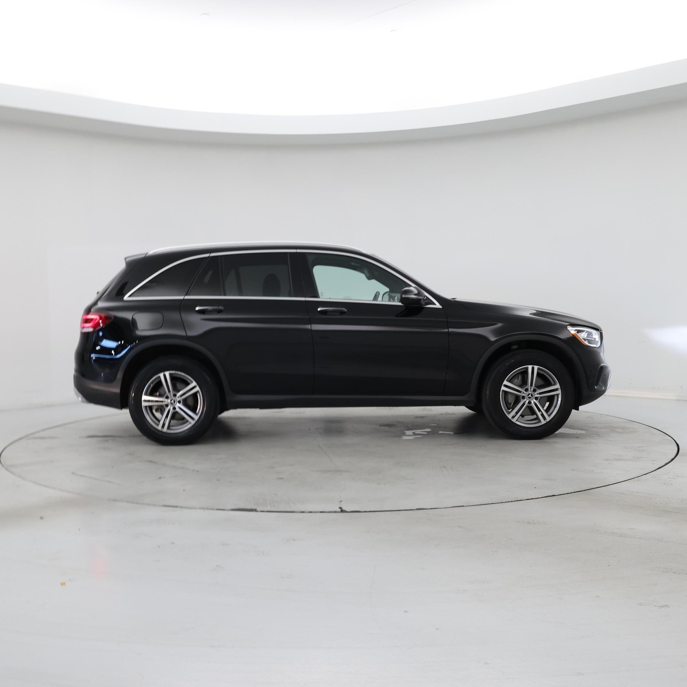 Thumbnail: 2022 Mercedes-Benz GLC - 7