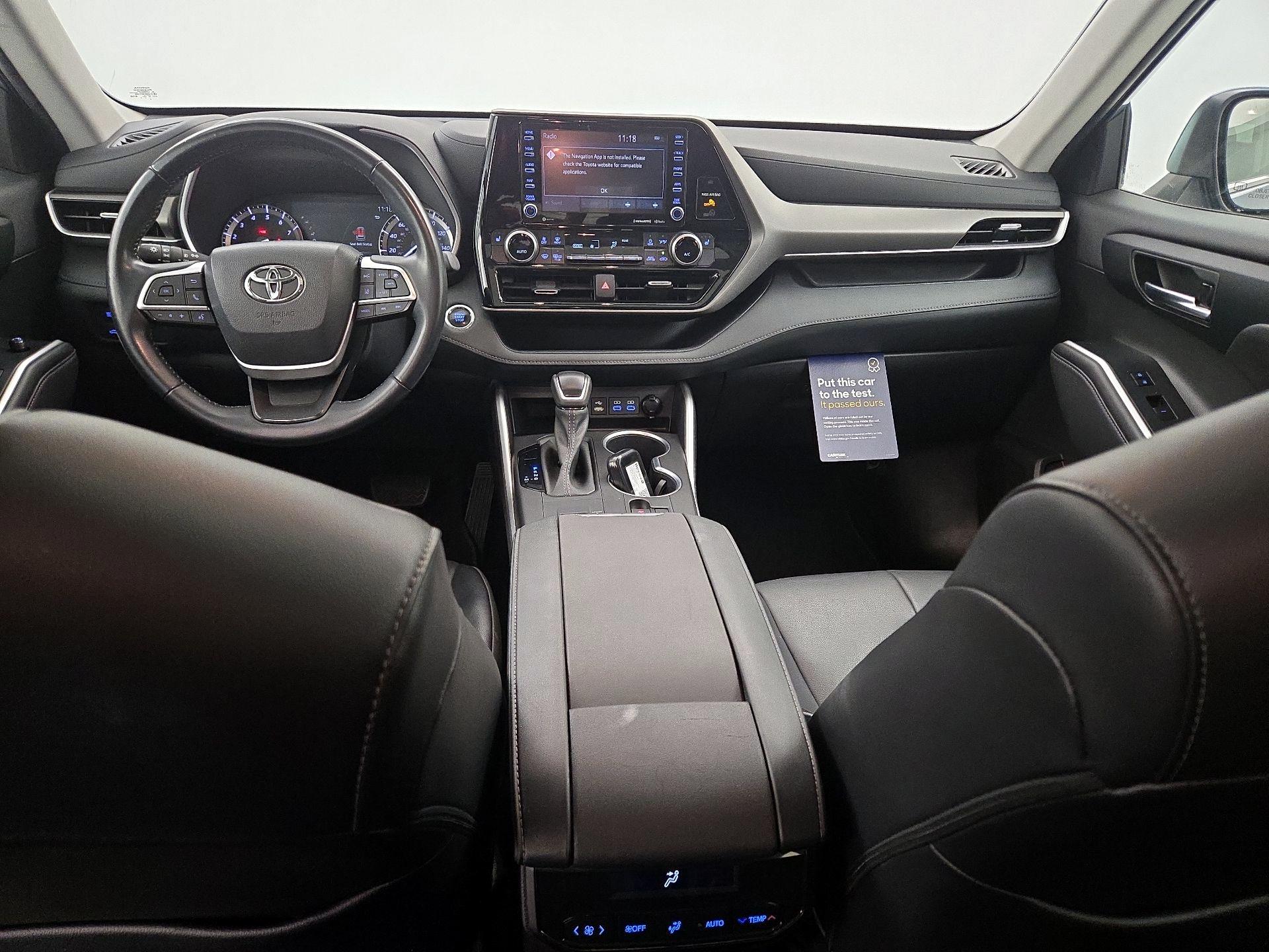 Thumbnail: 2022 Toyota Highlander - 9