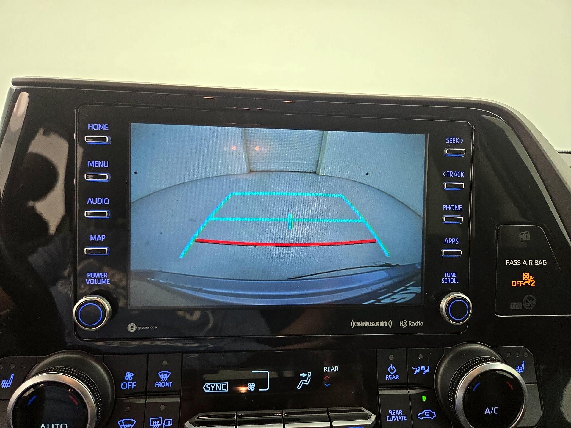 Thumbnail: 2022 Toyota Highlander - 14