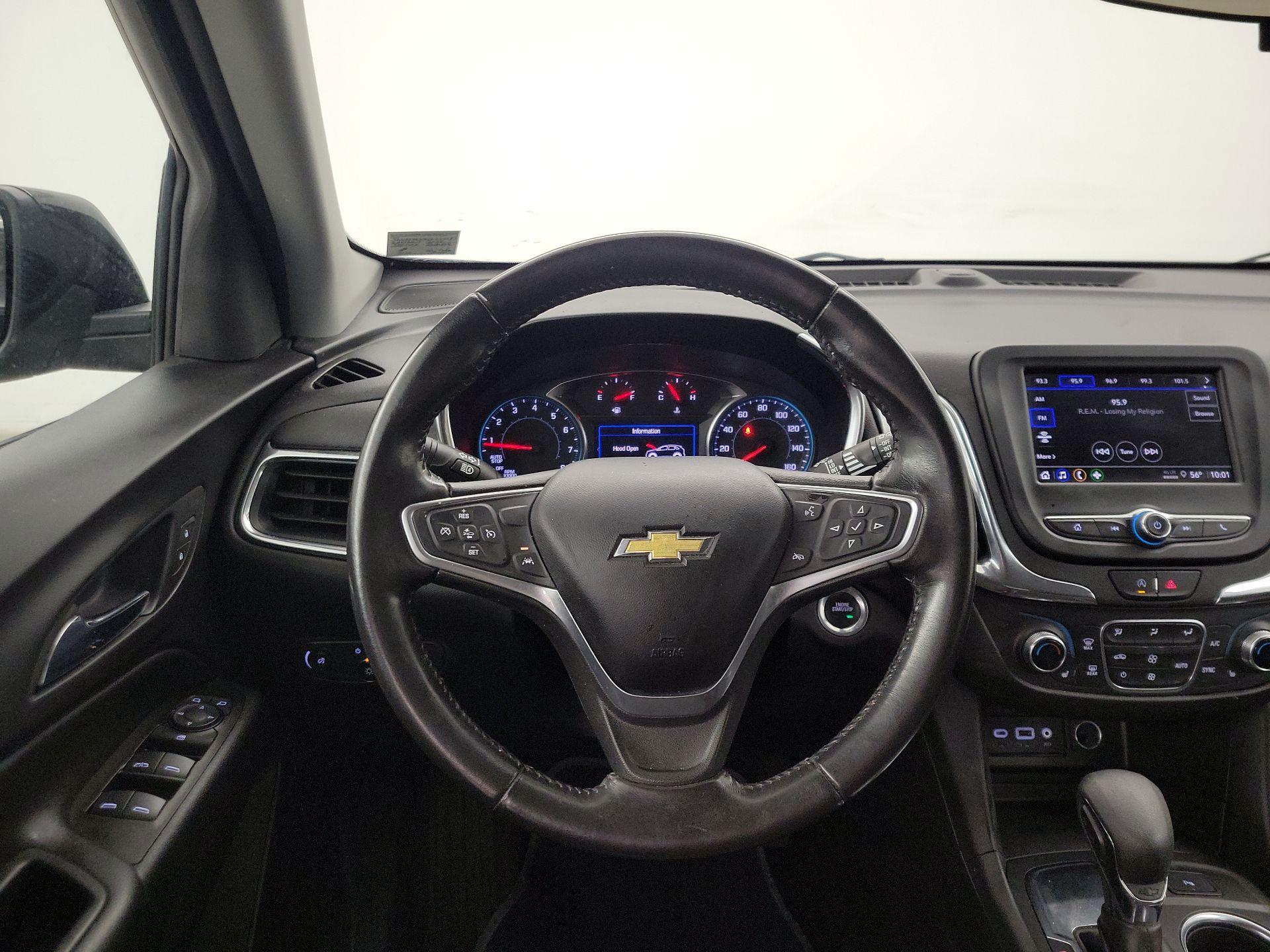Thumbnail: 2022 Chevrolet Equinox - 10