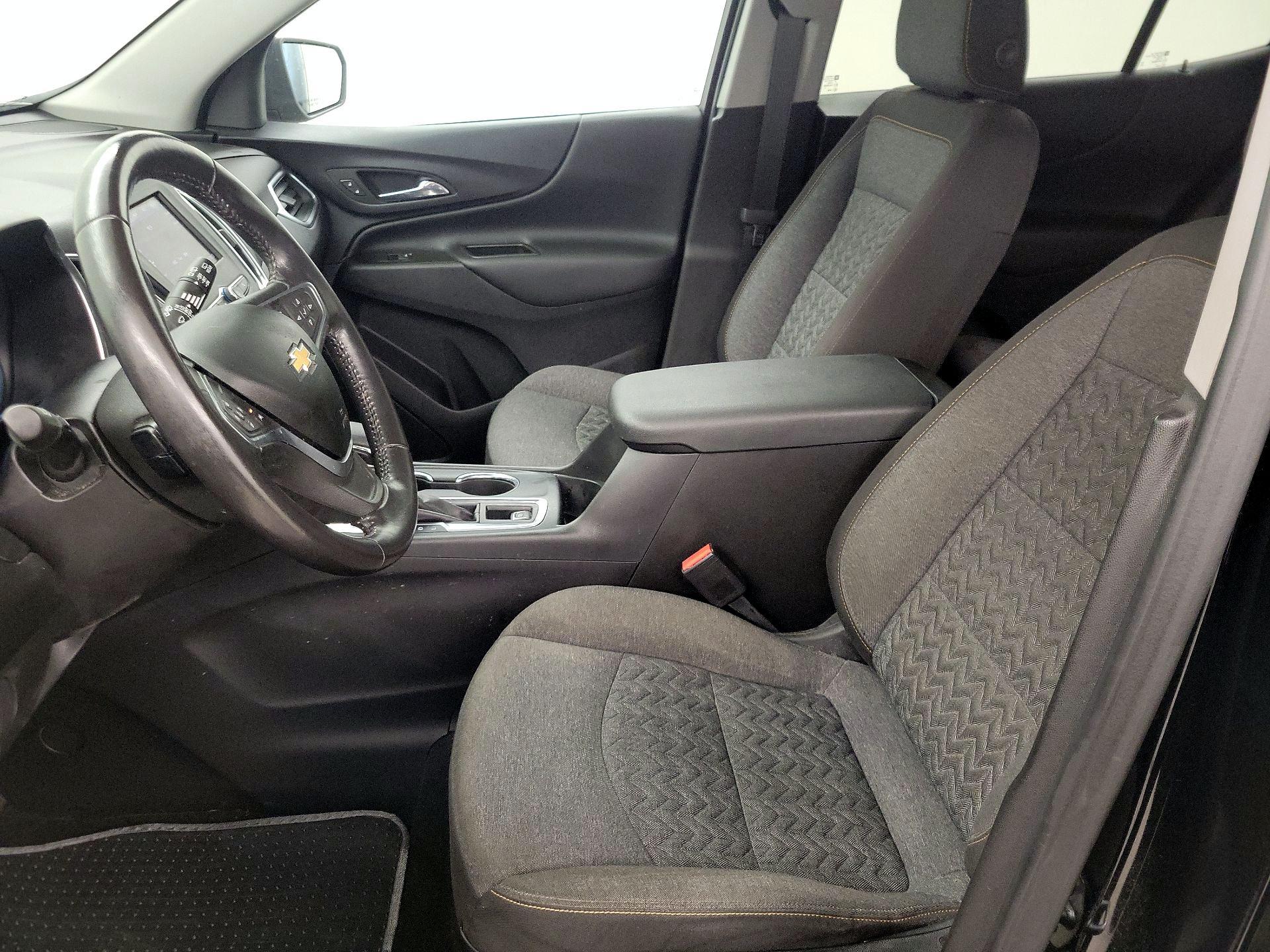 Thumbnail: 2022 Chevrolet Equinox - 11