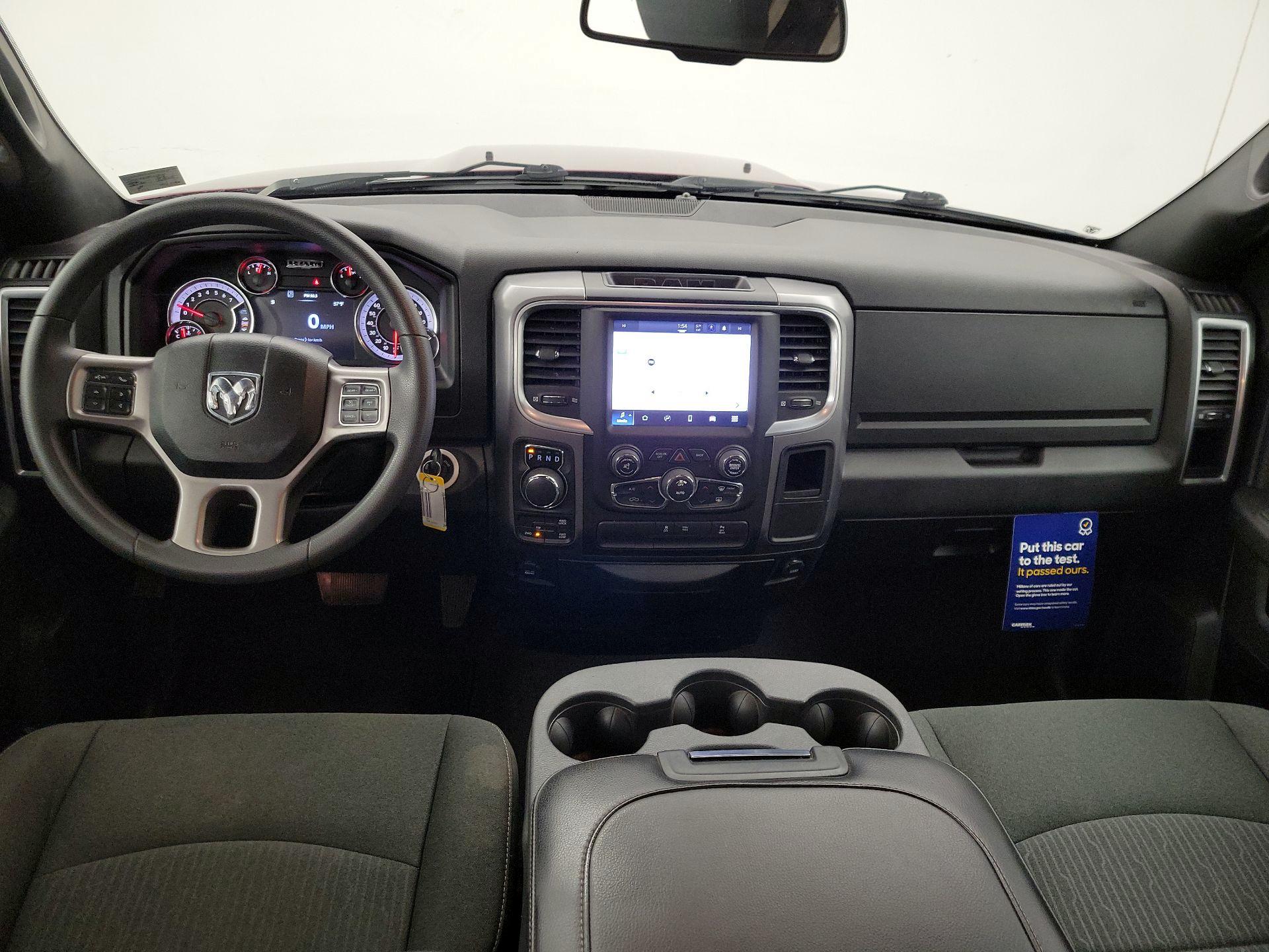 Thumbnail: 2022 RAM 1500 Classic - 9