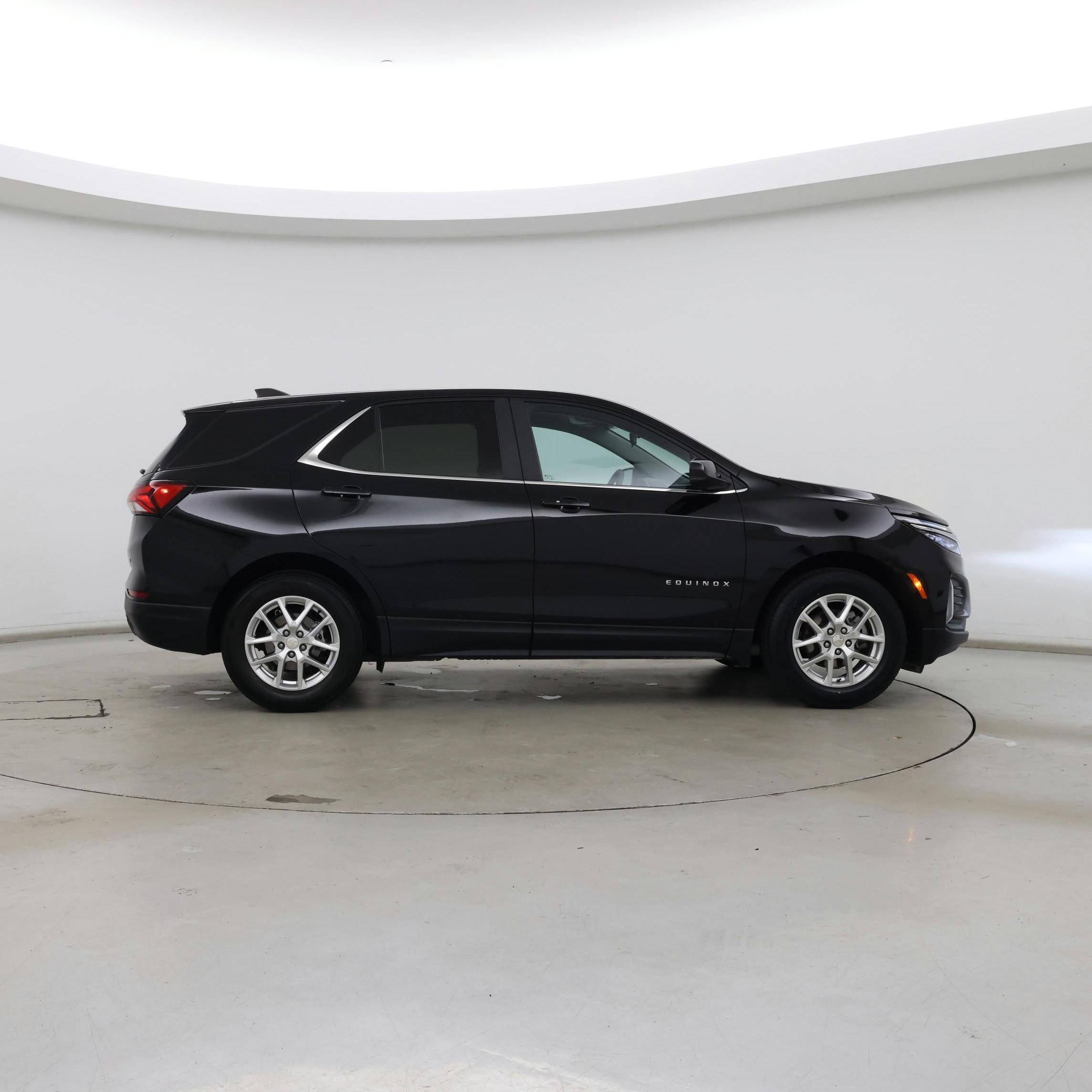 Thumbnail: 2022 Chevrolet Equinox - 7