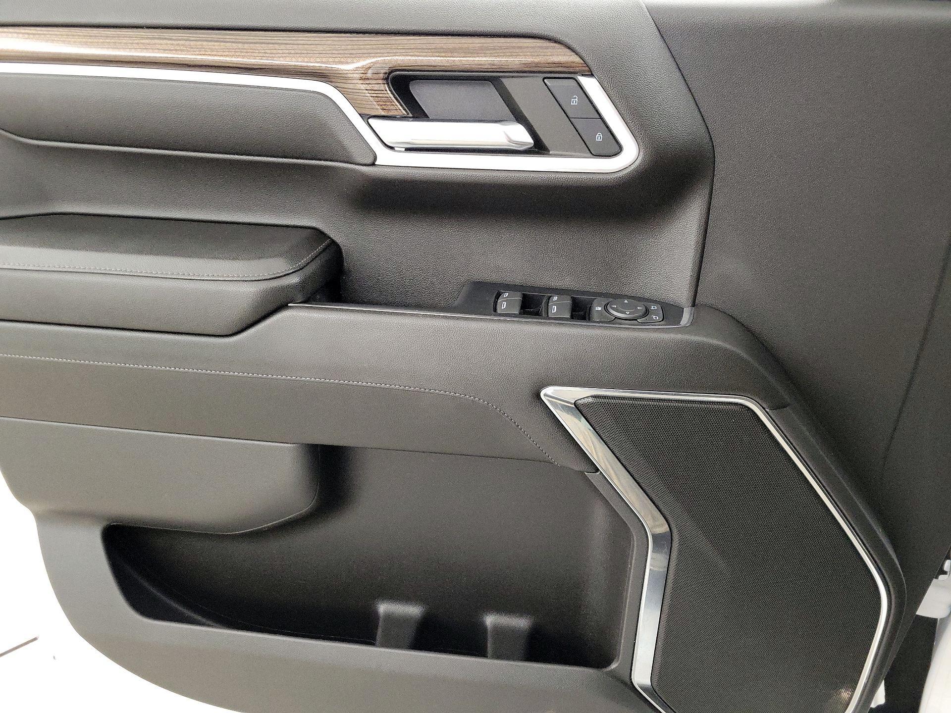 Thumbnail: 2023 Chevrolet Silverado 1500 - 12