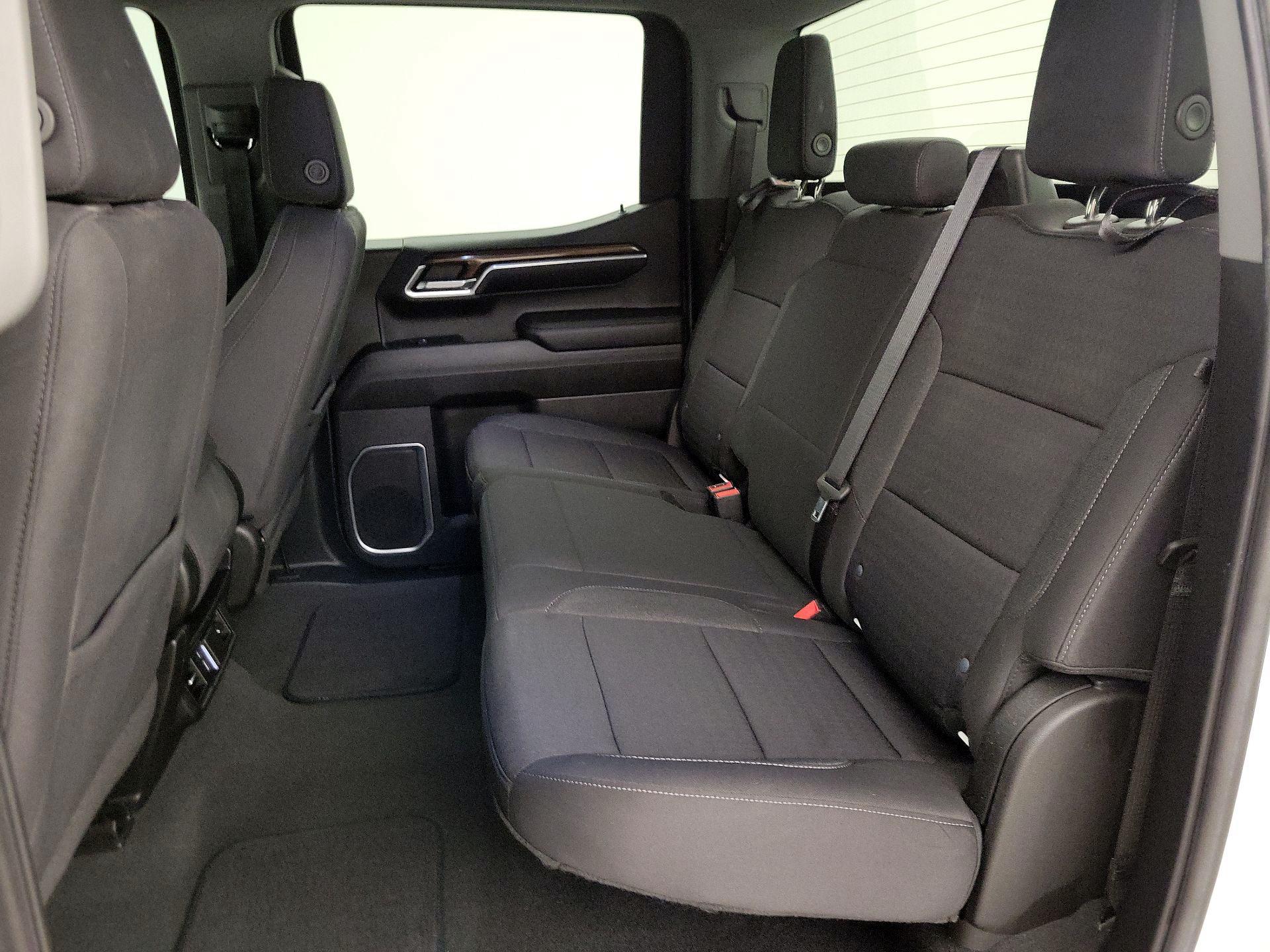 Thumbnail: 2023 Chevrolet Silverado 1500 - 19