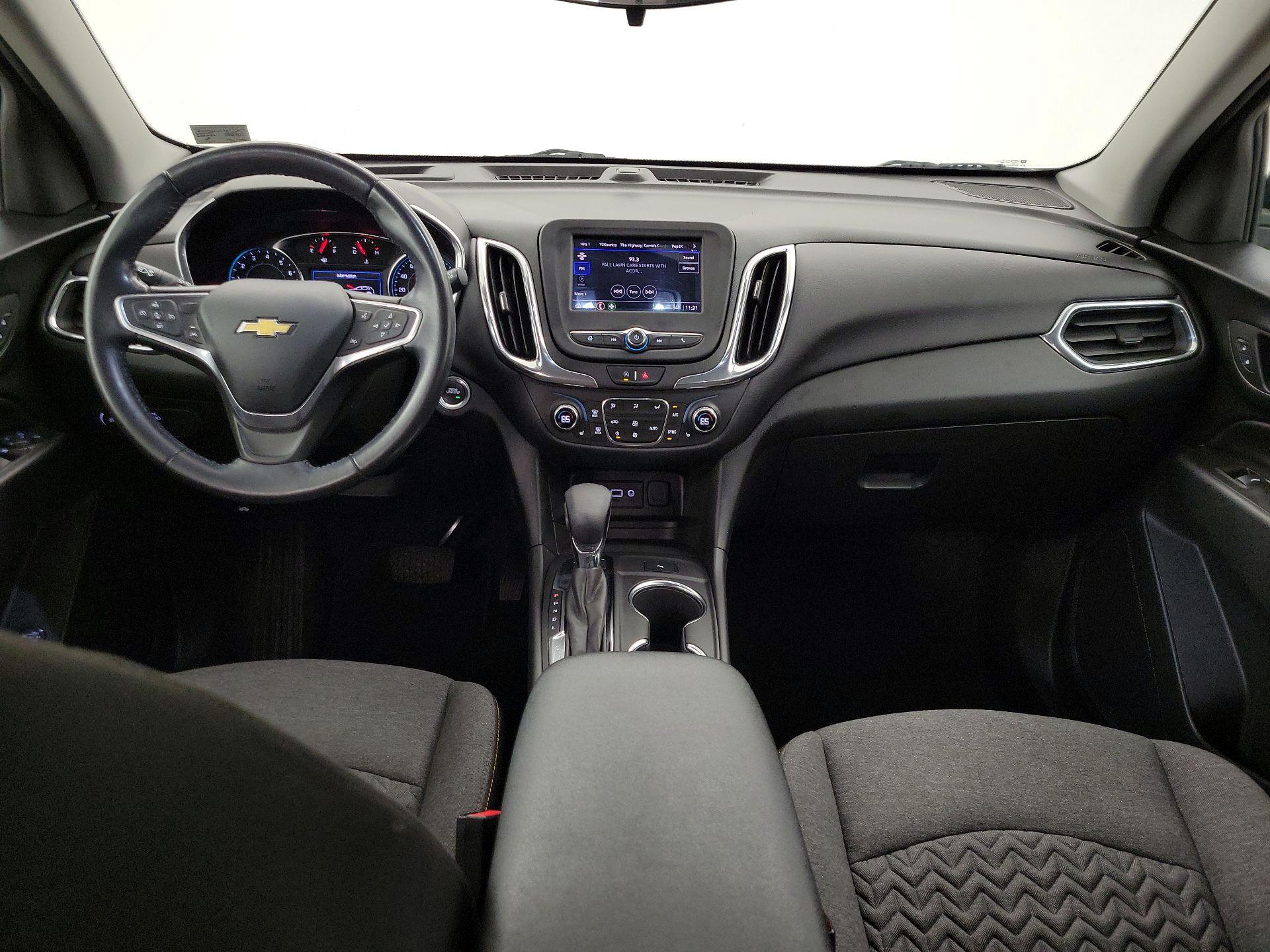 Thumbnail: 2022 Chevrolet Equinox - 9